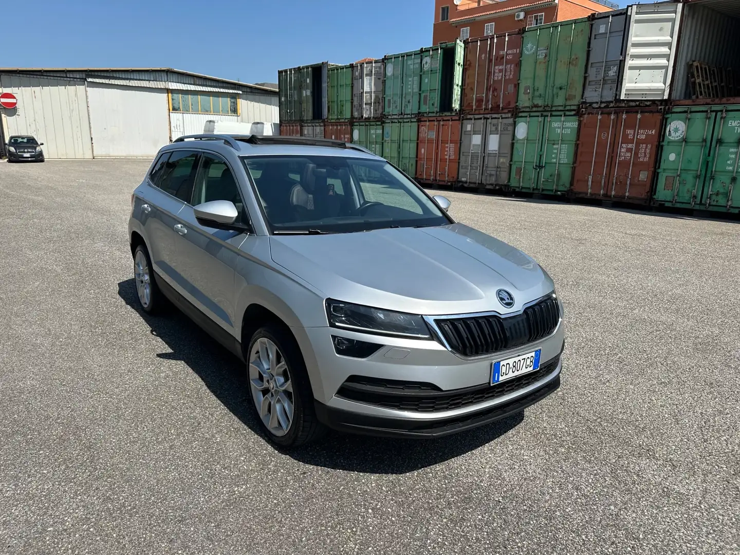 Skoda Karoq 1.5 TSI ACT DSG SportLine 40 MKM Grigio - 1
