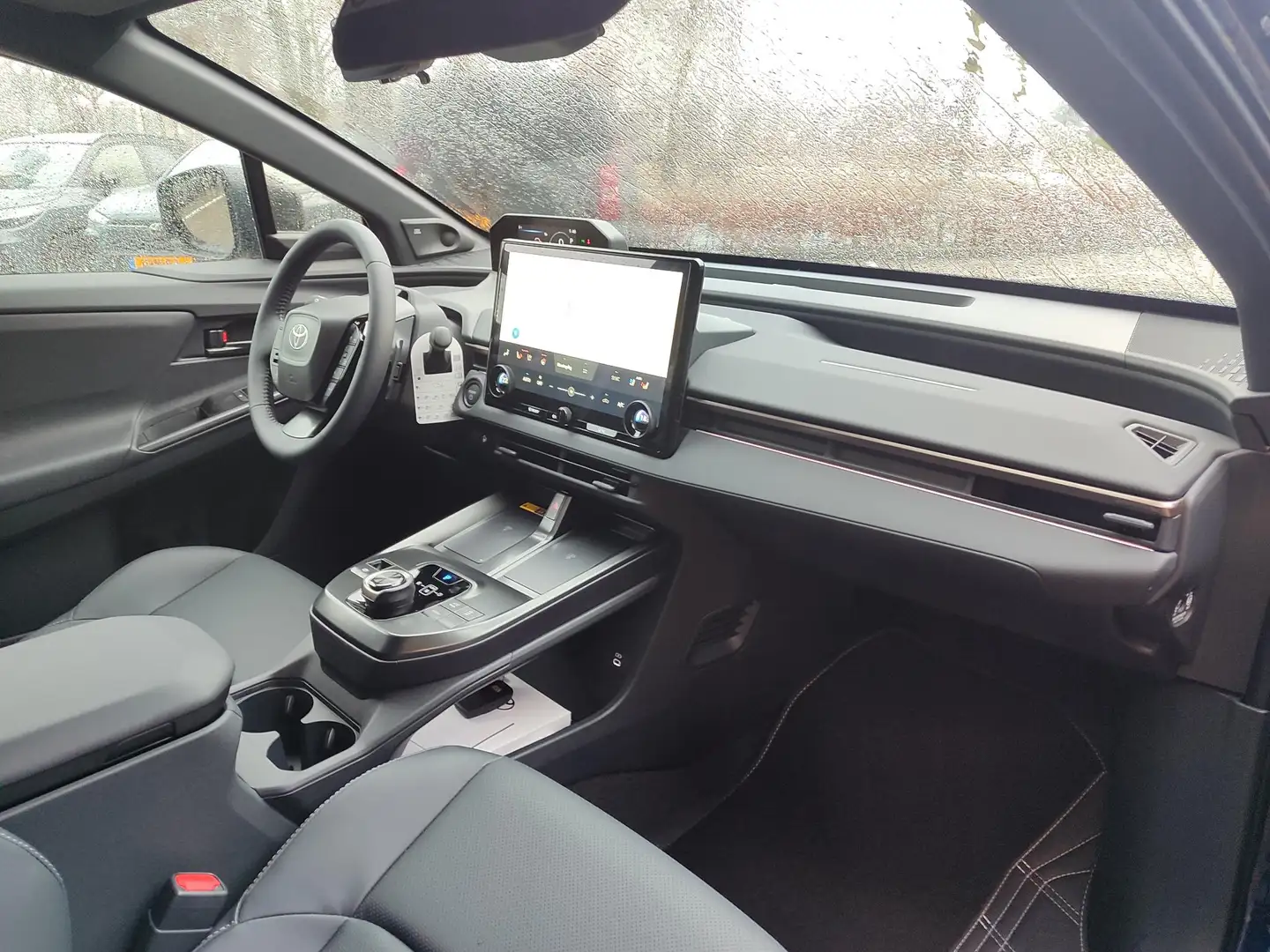 Toyota bZ4X EXECUTIVE 73 kWh MODEL 2026! NIEUW OP VOORRAAD WAR Blu/Azzurro - 2