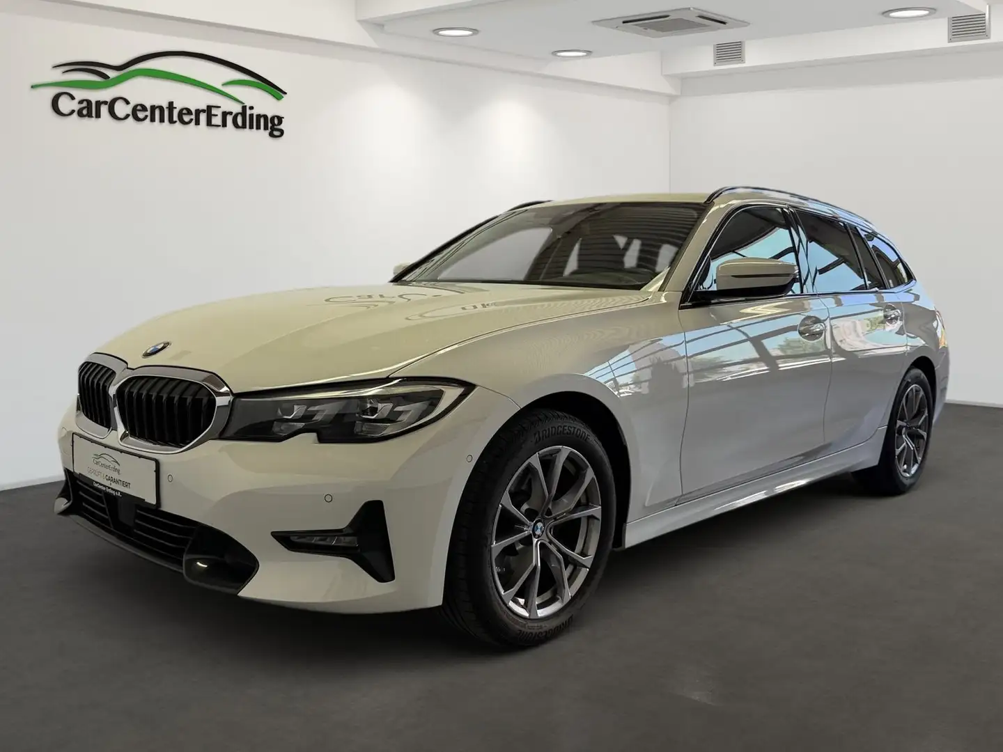 BMW 318 dT*Sport Line*LED*Navi*ACC*H&K*LiveCockpit* Blanc - 1
