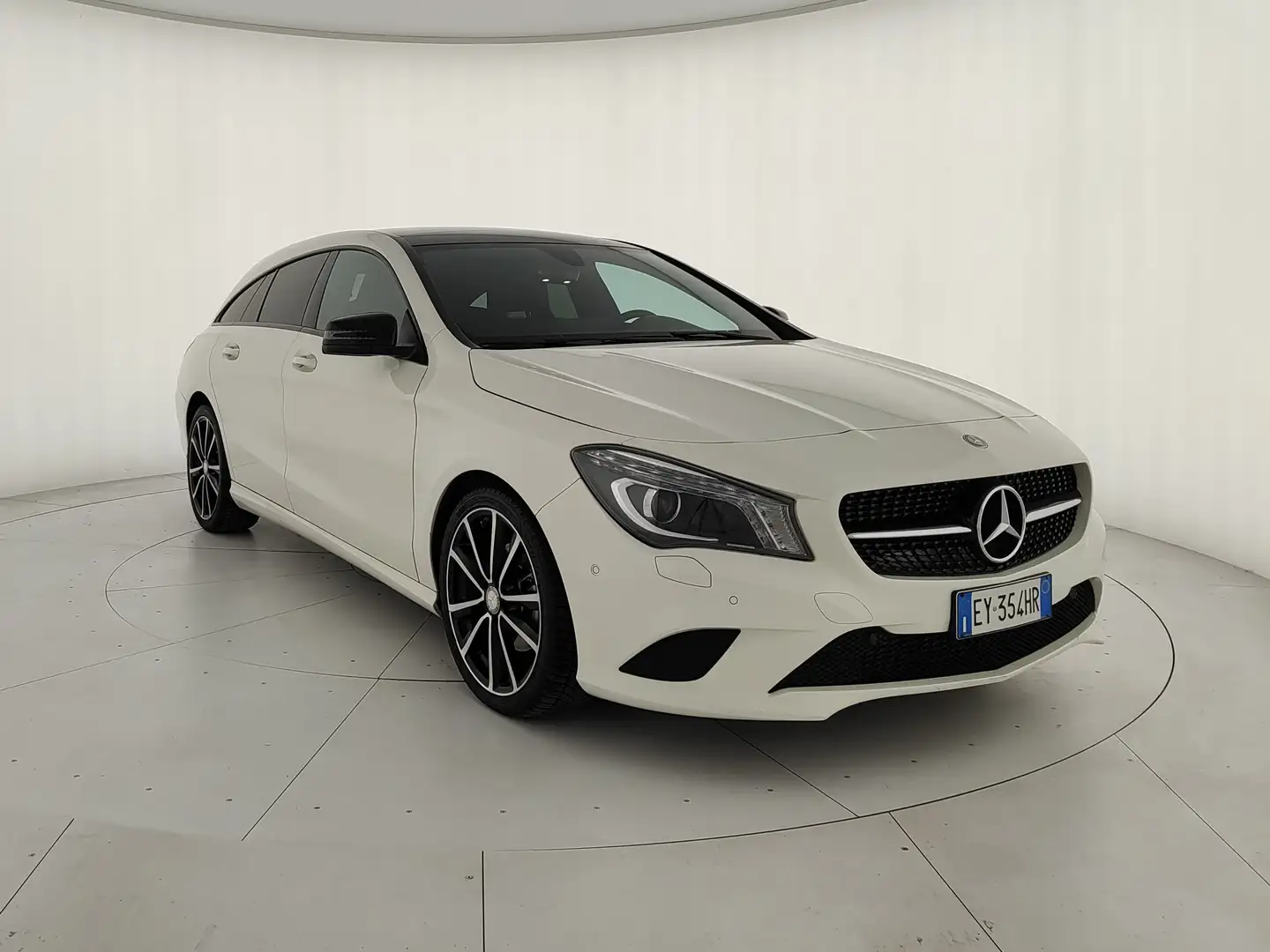 Mercedes-Benz CLA 200 Automatic ! OK PER NEOPATENTATI ! Bianco - 1