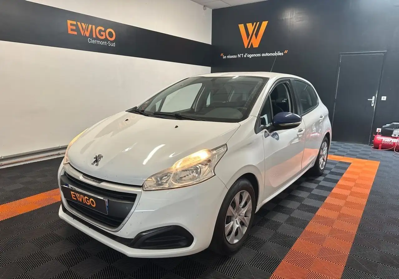 Peugeot 208 1.2 PURETECH 68 LIKe