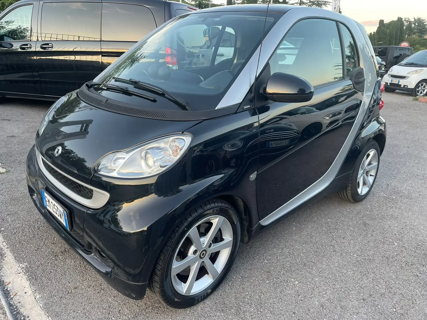 smart forTwo Fortwo 1.0 mhd Passion 71cv FL Nero - 1
