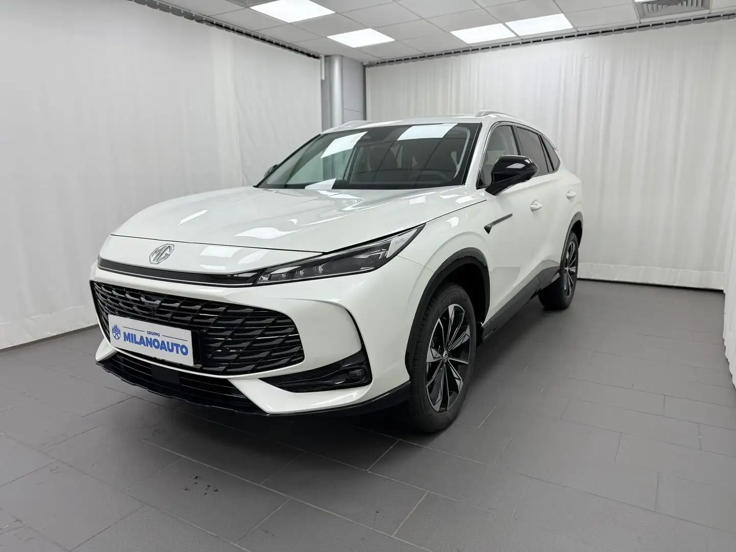 MG HS 1.5 TGDI AT COMFORT KM0 2025 ONLY - PROMO! Bianco - 1