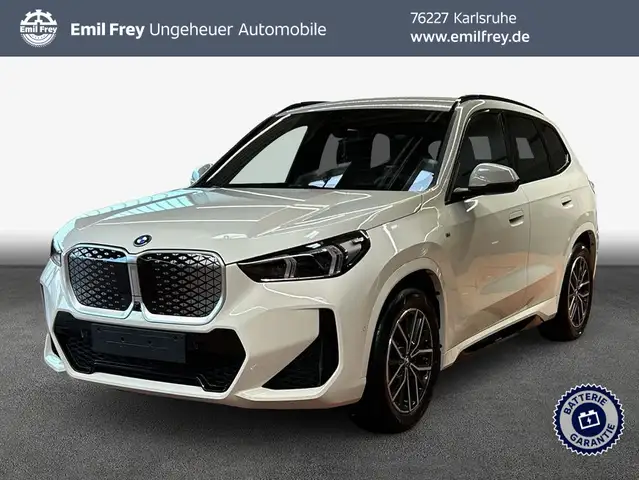 BMW iX1 eDrive20 M Sportpaket 150 kW, 5-türig (Strom)