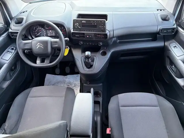 Citroen Berlingo view 11