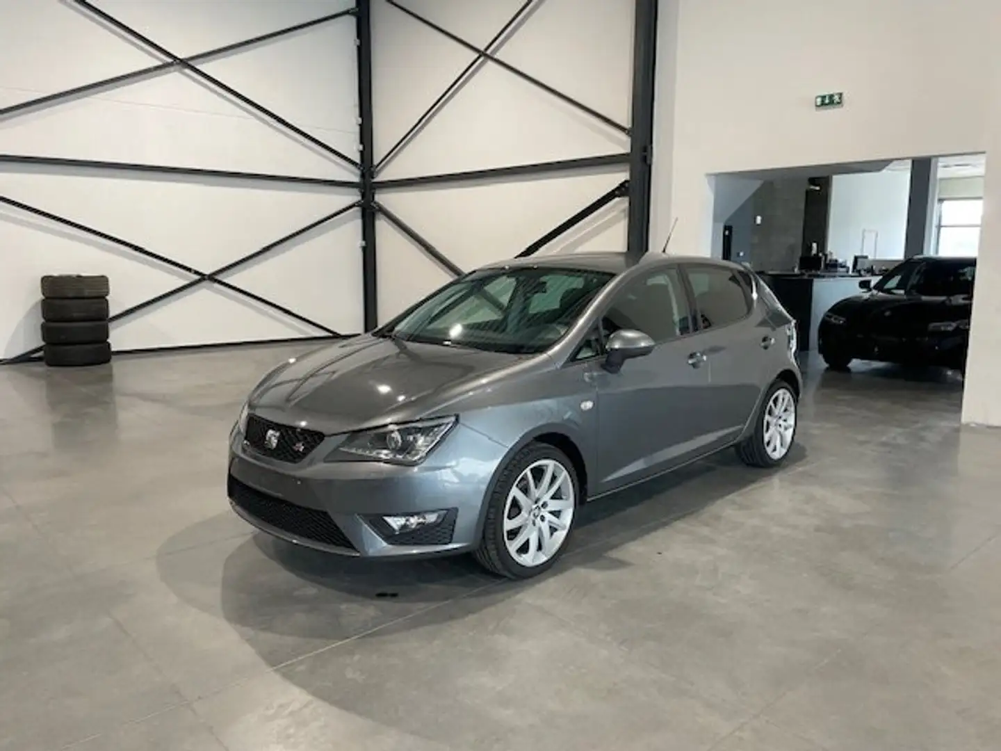 SEAT Ibiza Ibiza 1.2 TSI (Ecomotive) Start Gris - 1