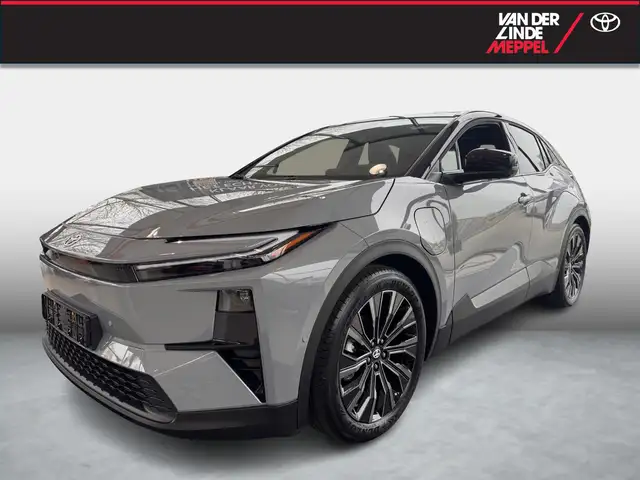 Toyota C-HR+