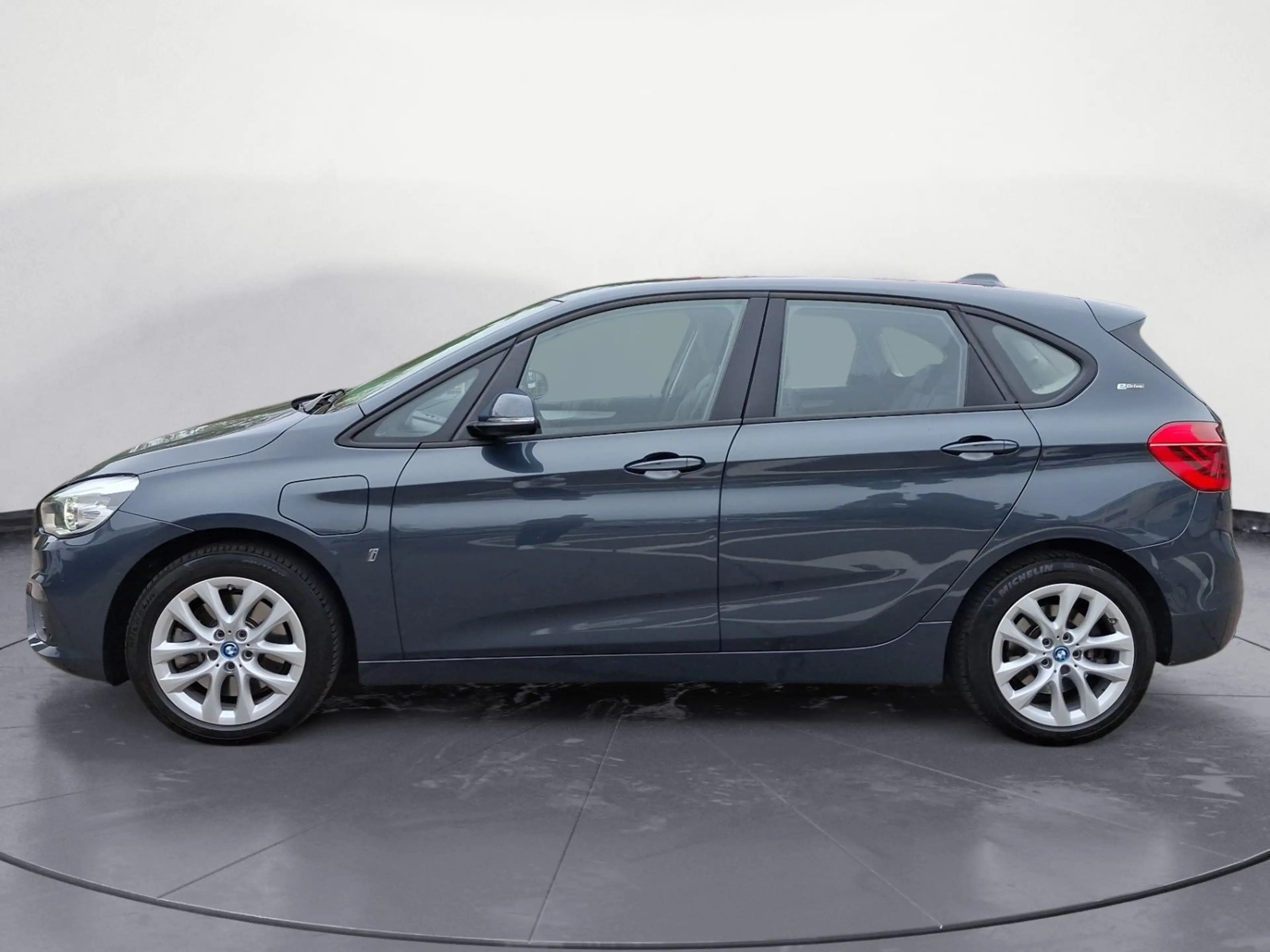 BMW 225 225xe Active Tourer iPerformance Steptronic Adva — photo 4