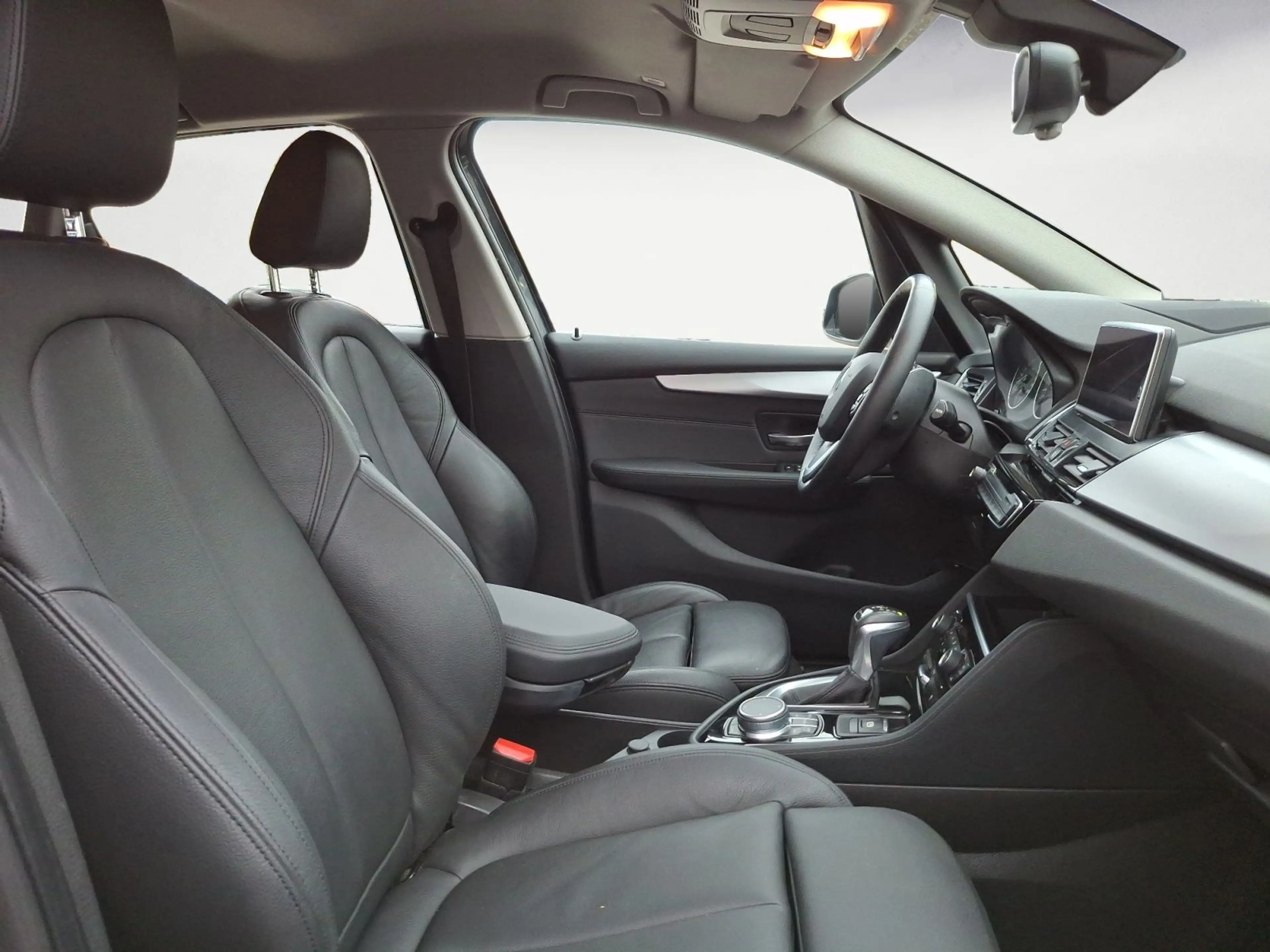 BMW 225 225xe Active Tourer iPerformance Steptronic Adva — photo 15