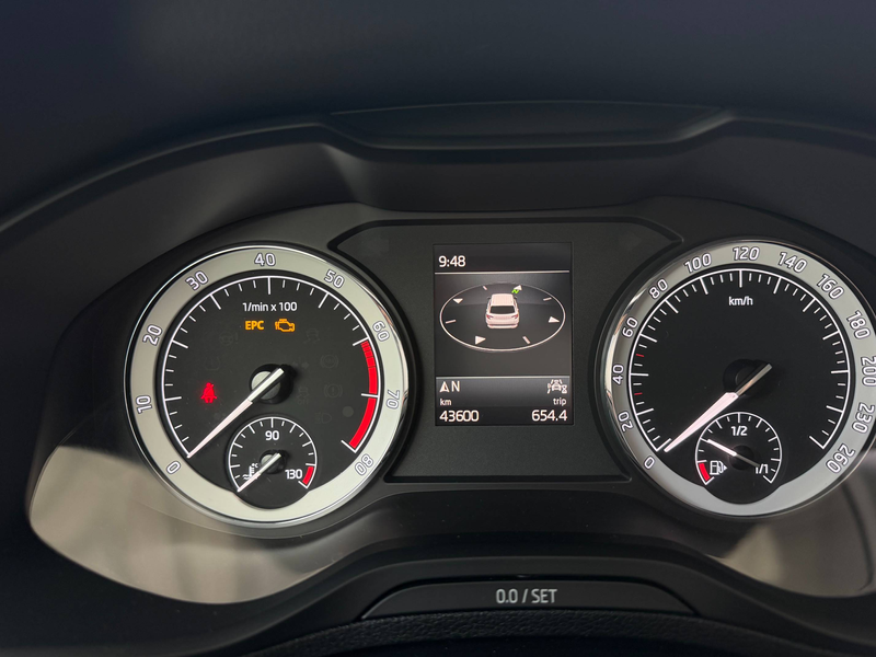 Skoda Karoq Soleil*Navi*SHZ*PDC vorne+hinten* — photo 14
