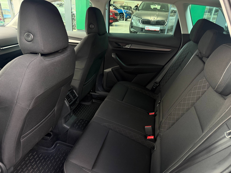 Skoda Karoq Soleil*Navi*SHZ*PDC vorne+hinten* — photo 9