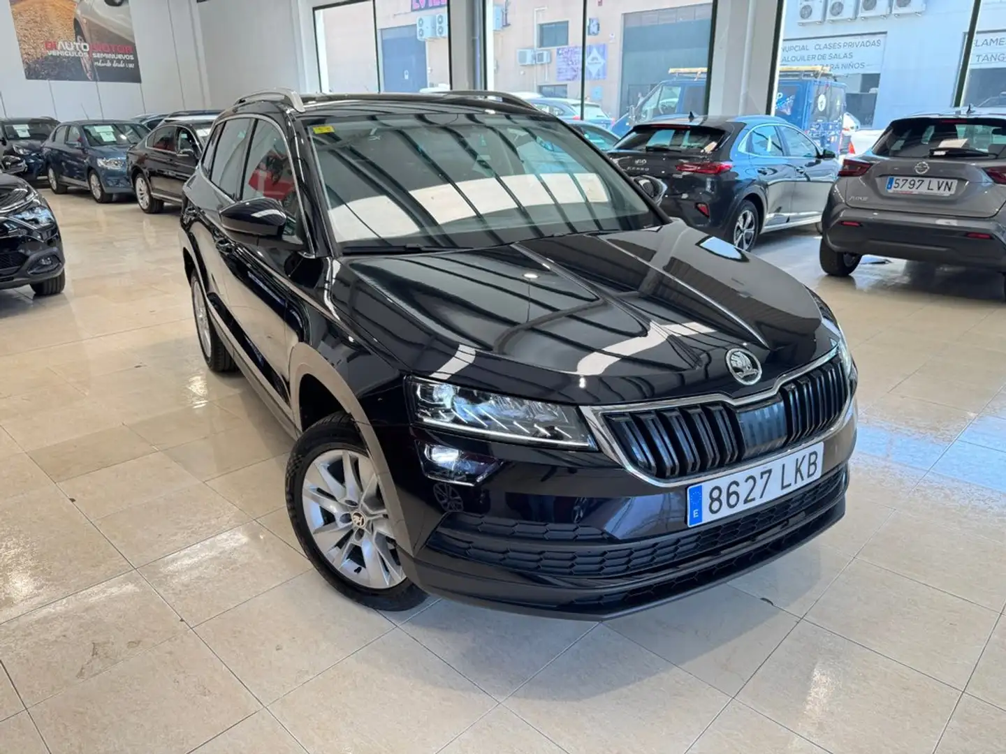 Skoda Karoq 1.6TDI Active Negro - 2