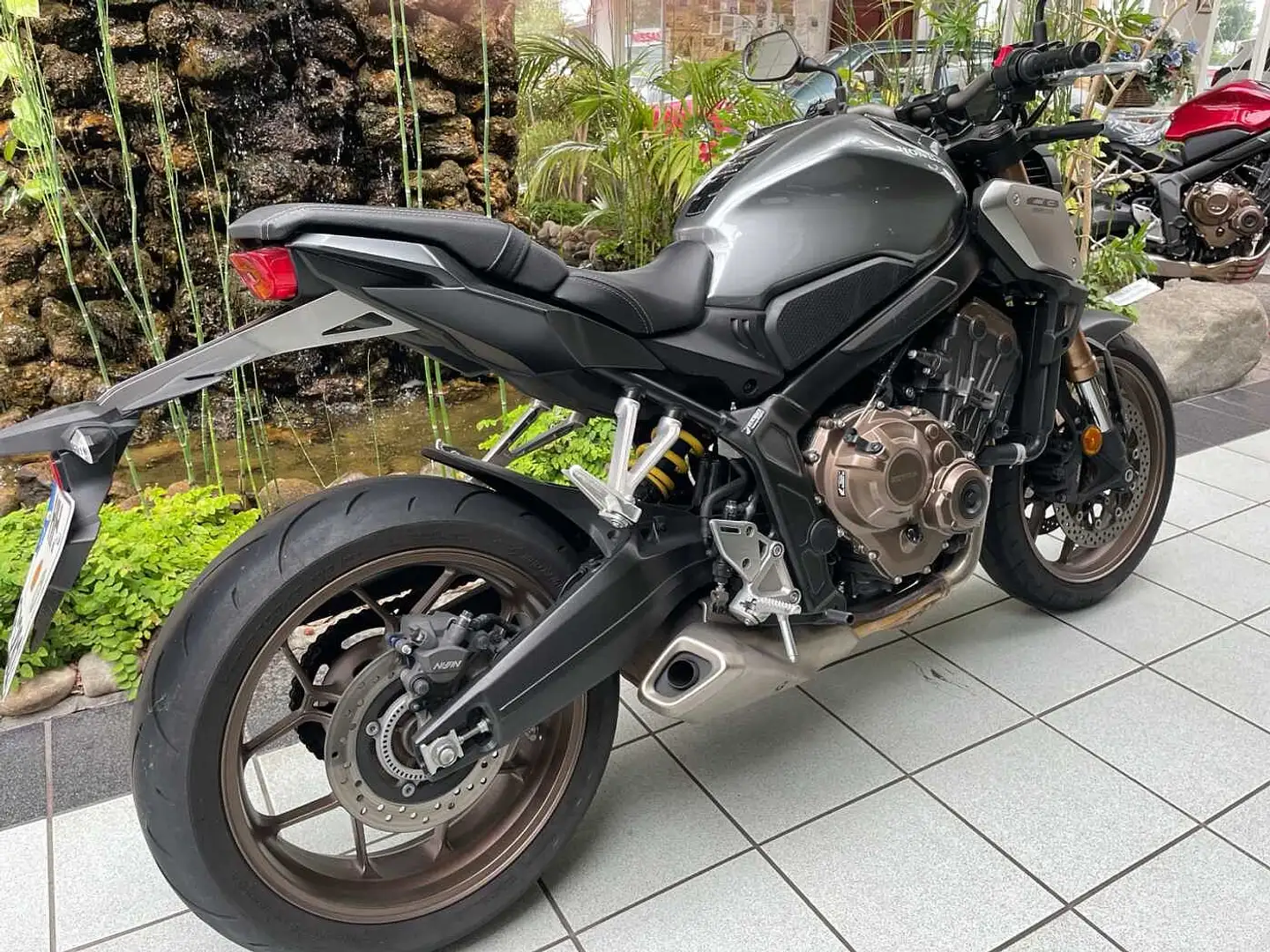Honda CB 650 R ABS Silver - 2