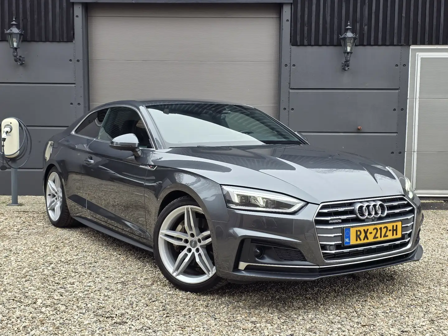 Audi A5 Audi A5 2.0 TFSI 252pk Quattro | B&O | RS zetels | Gri - 1