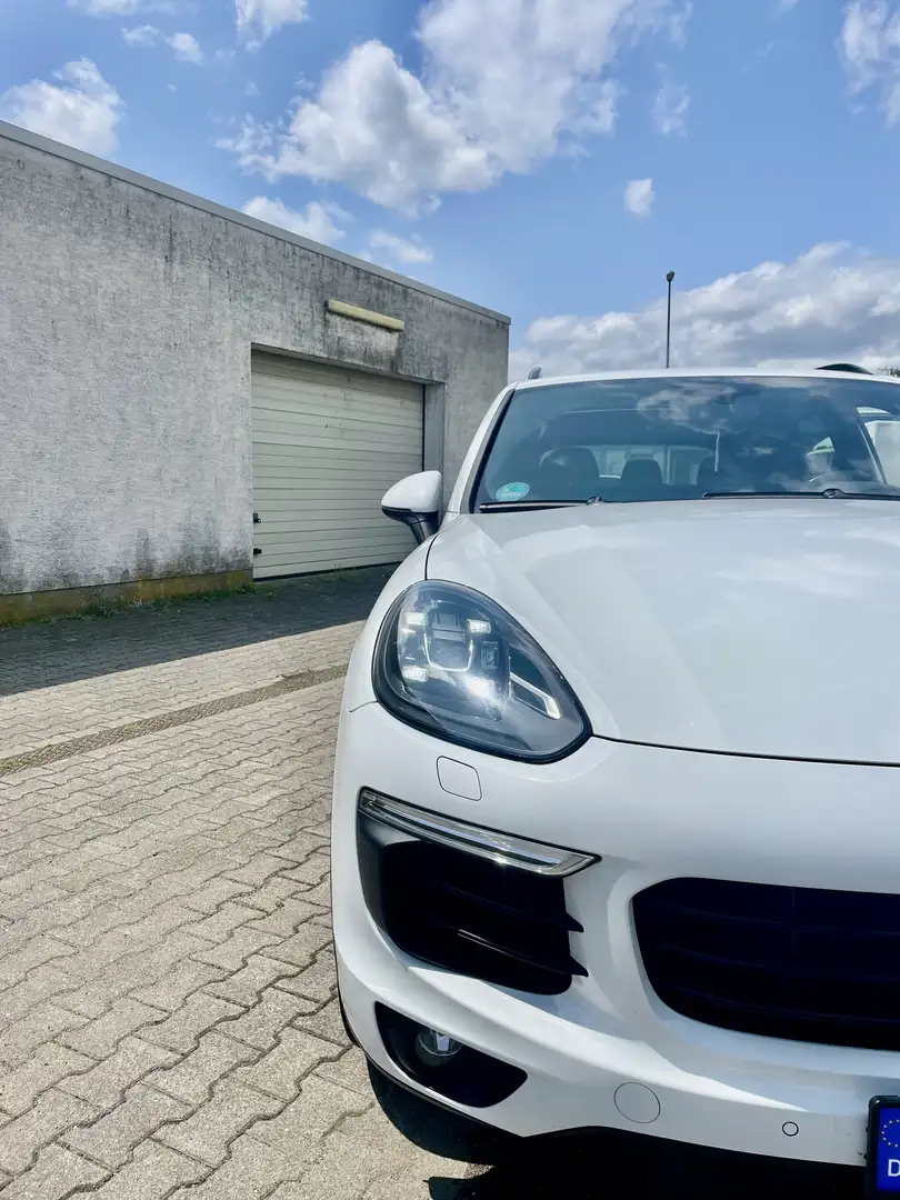 Porsche Cayenne S Tiptronic Weiß - 2