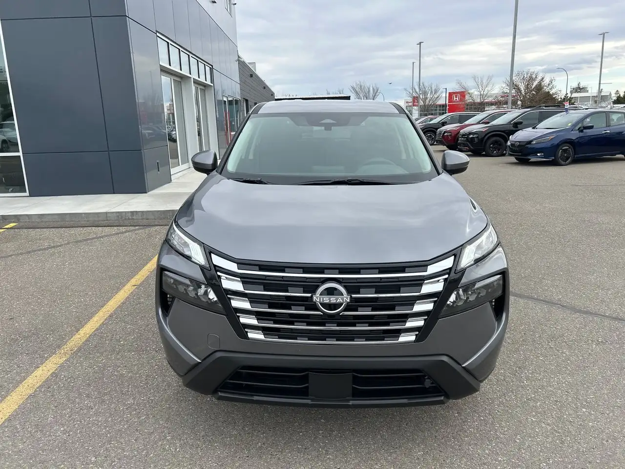 Nissan Rogue снимка Nissan Rogue