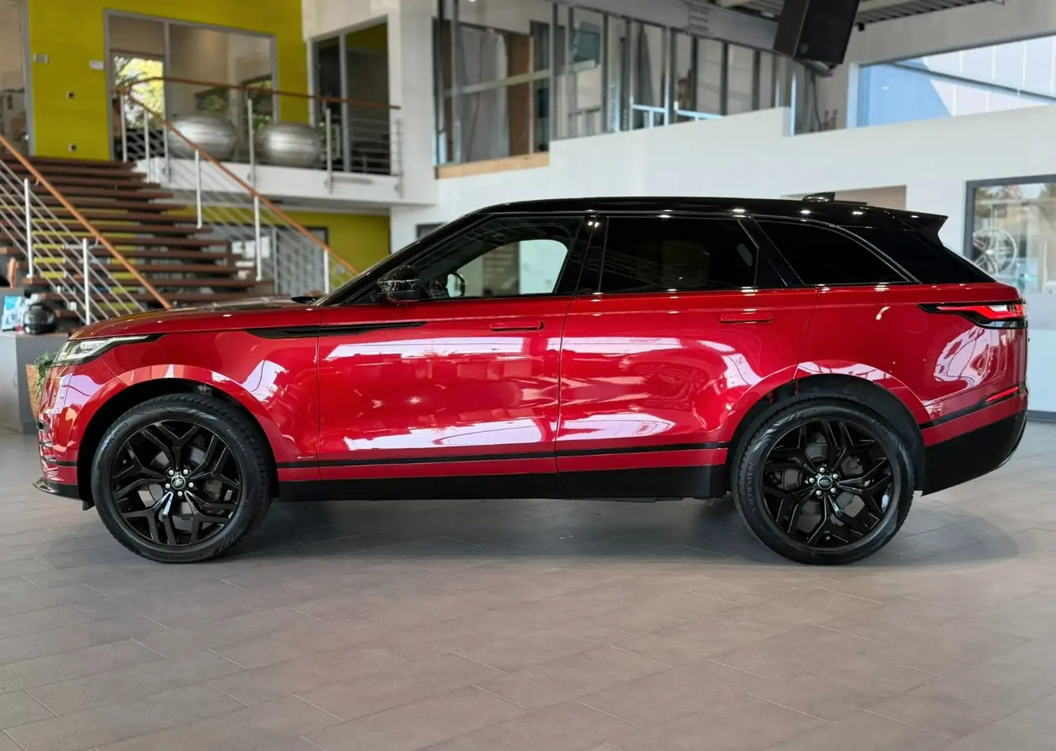 Land Rover Range Rover Velar R-Dynamic S *Meridian*RFK* Rot - 2
