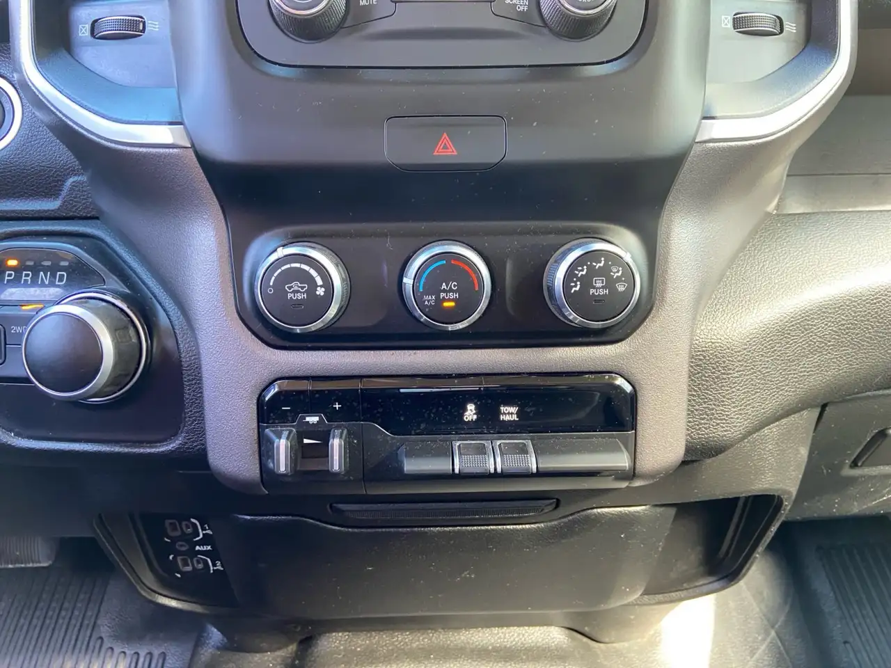 RAM 3500 снимка RAM 3500