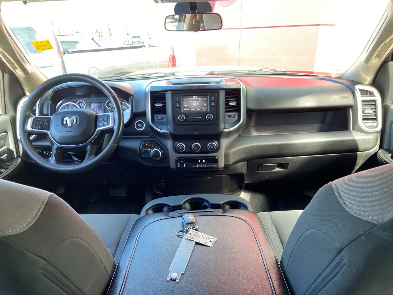 RAM 3500 снимка RAM 3500