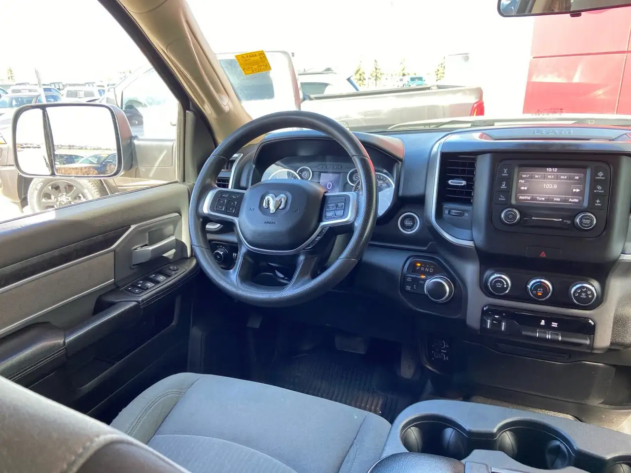 RAM 3500 снимка RAM 3500