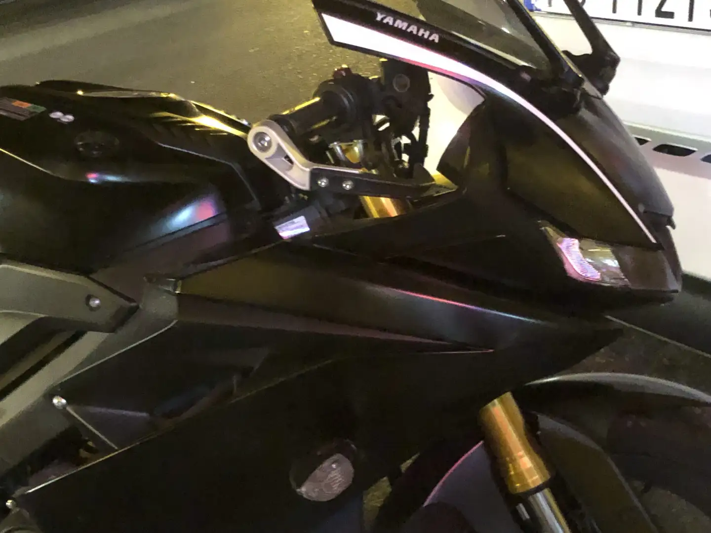 Yamaha YZF-R125 - 1