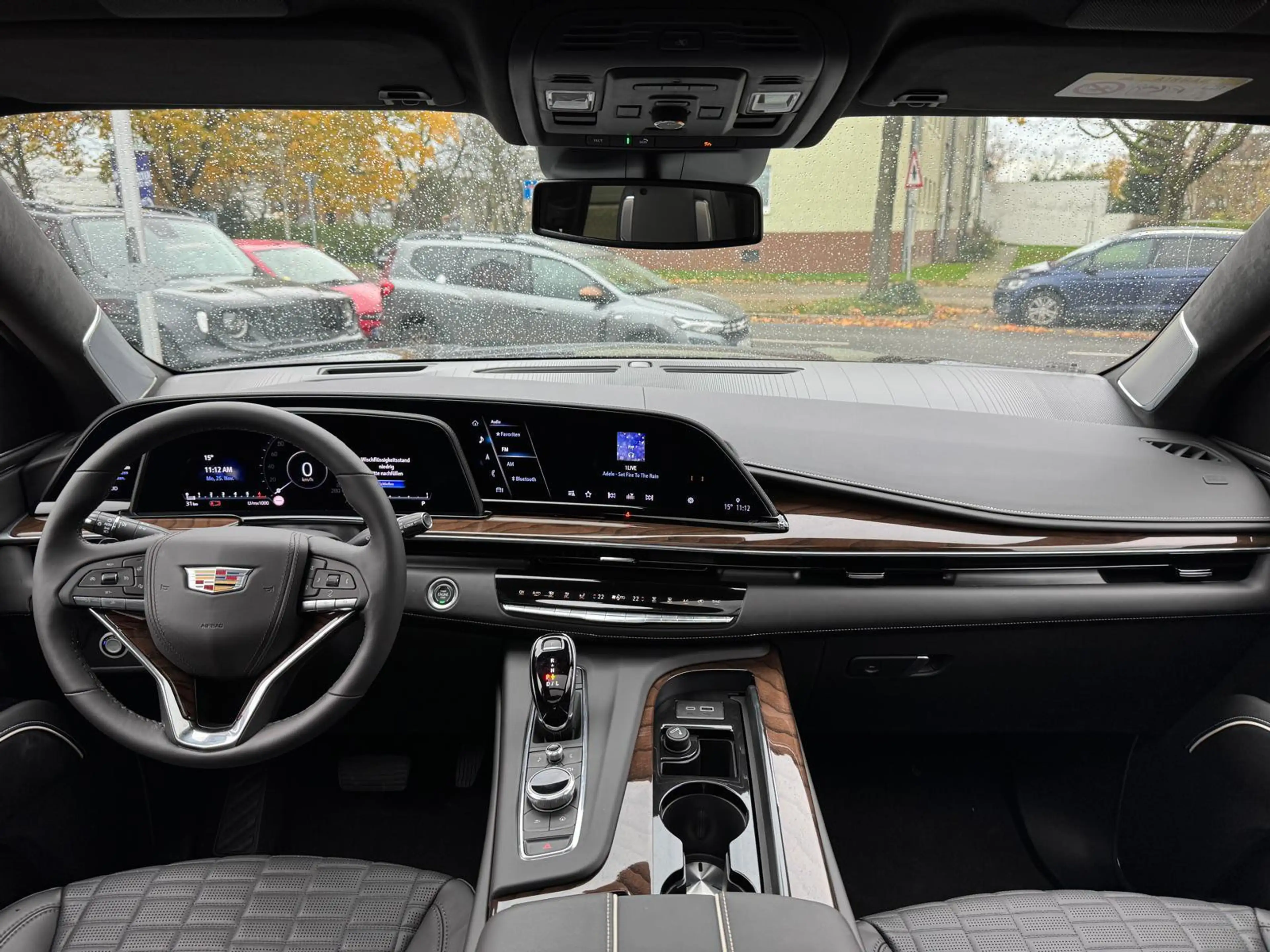 Cadillac Escalade 6.2 V8 Sport Platinum mit LPG 3 Jahre Garantie — photo 15