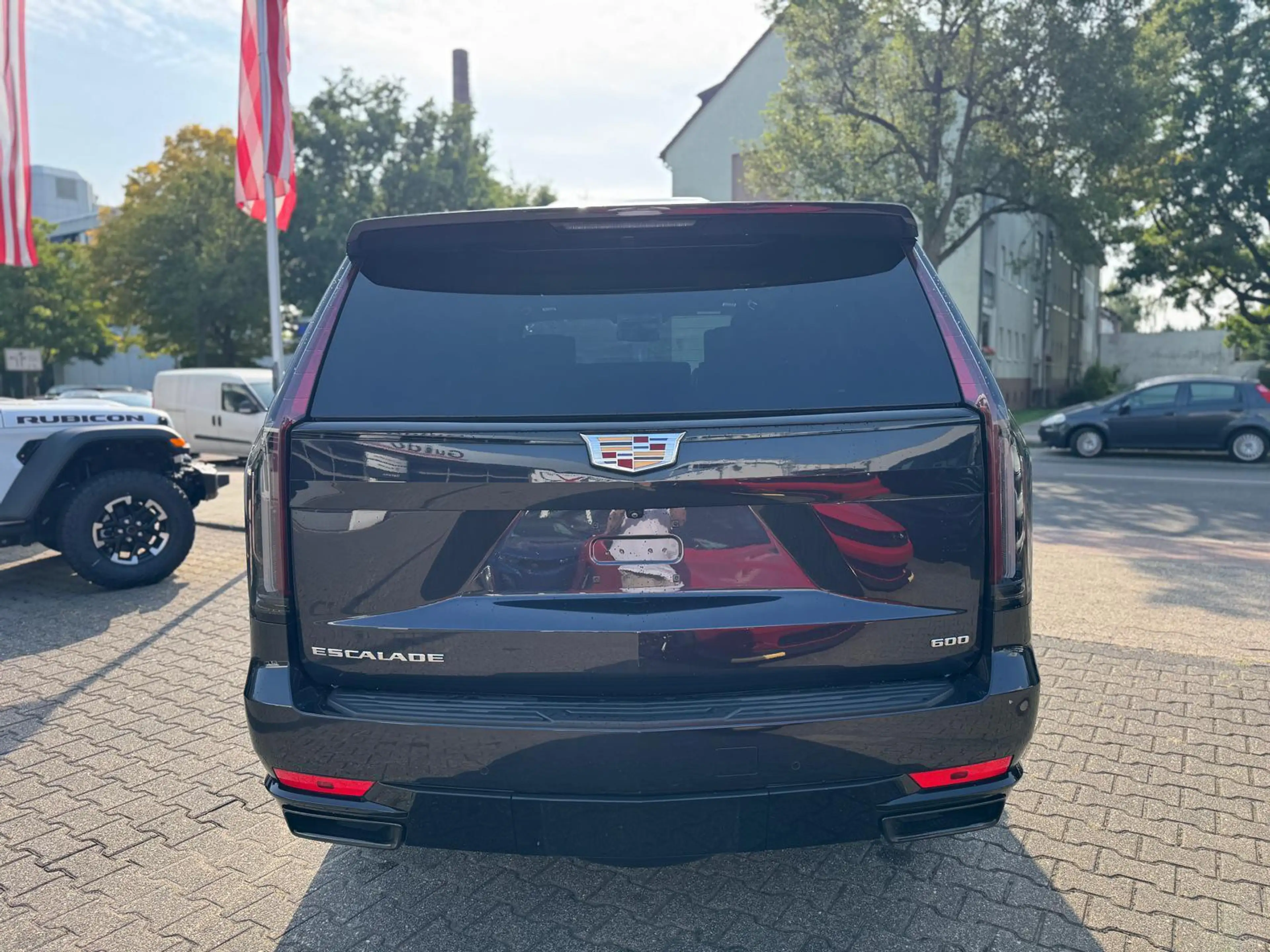 Cadillac Escalade 6.2 V8 Sport Platinum mit LPG 3 Jahre Garantie — photo 5
