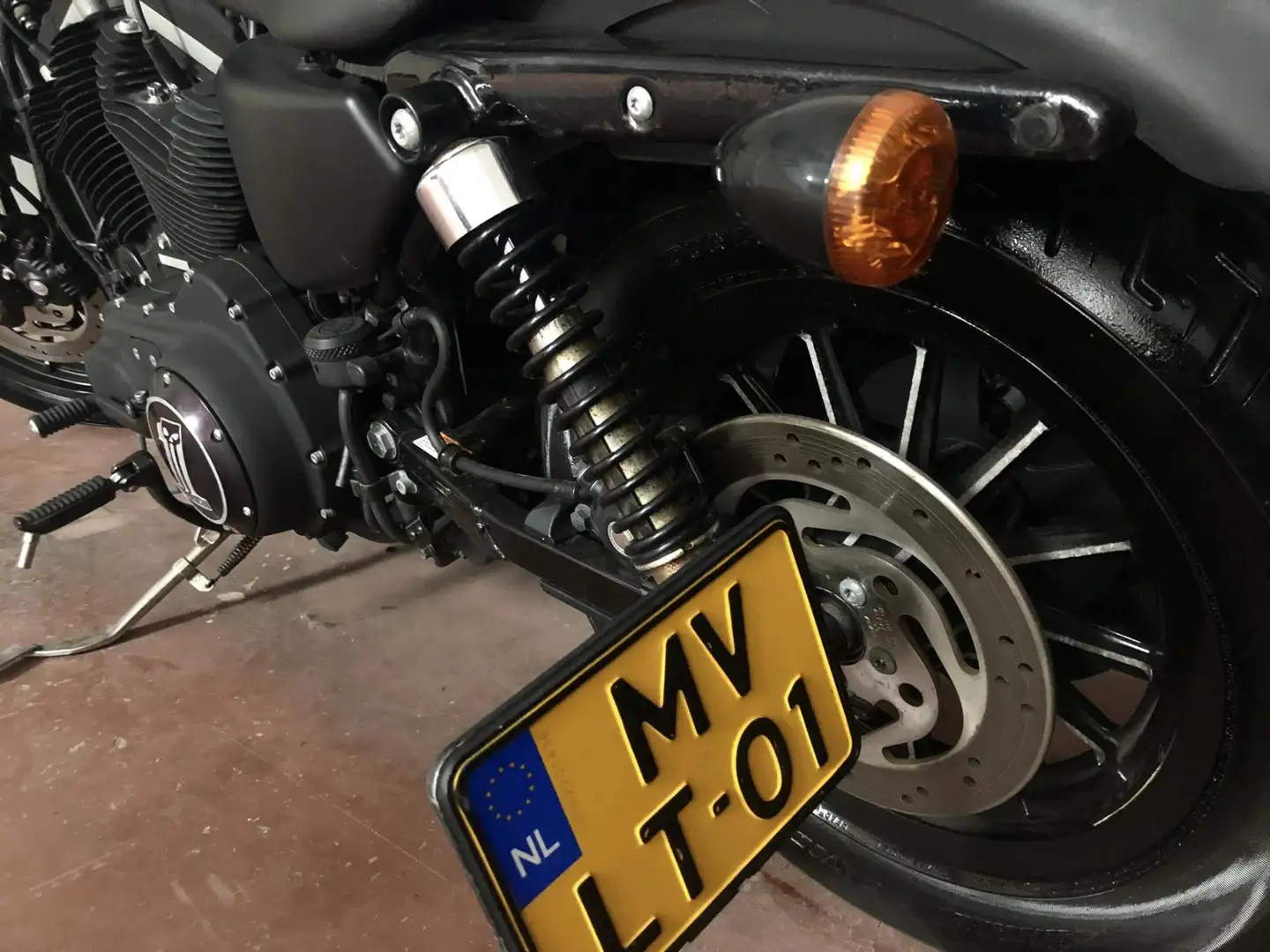 Harley-Davidson Sportster XL 883 Chopper 883N Iron | Vance Hines Siyah - 2