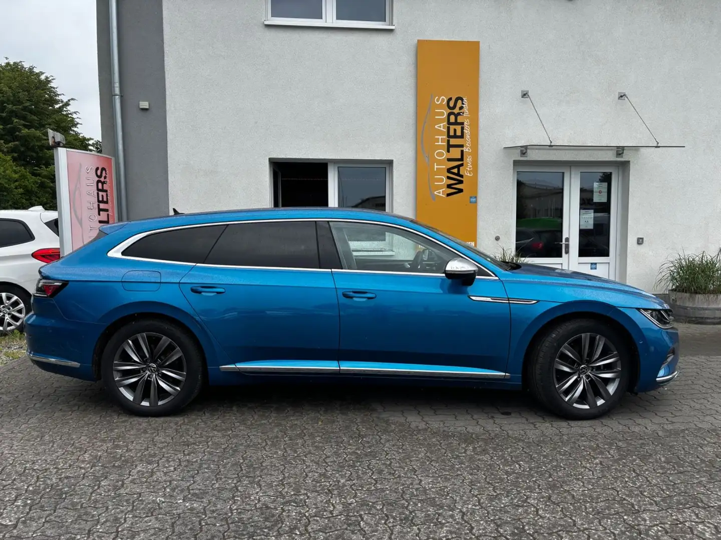 Volkswagen Arteon Shooting Brake Elegance eHybrid Blau - 2