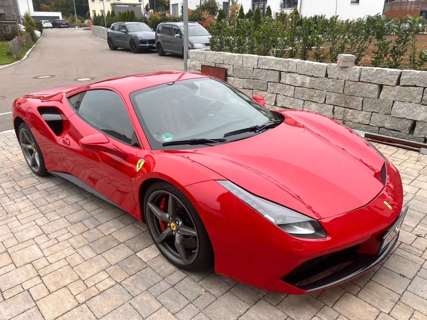 Ferrari 488 Coupe 3.9 GTB dct - 1