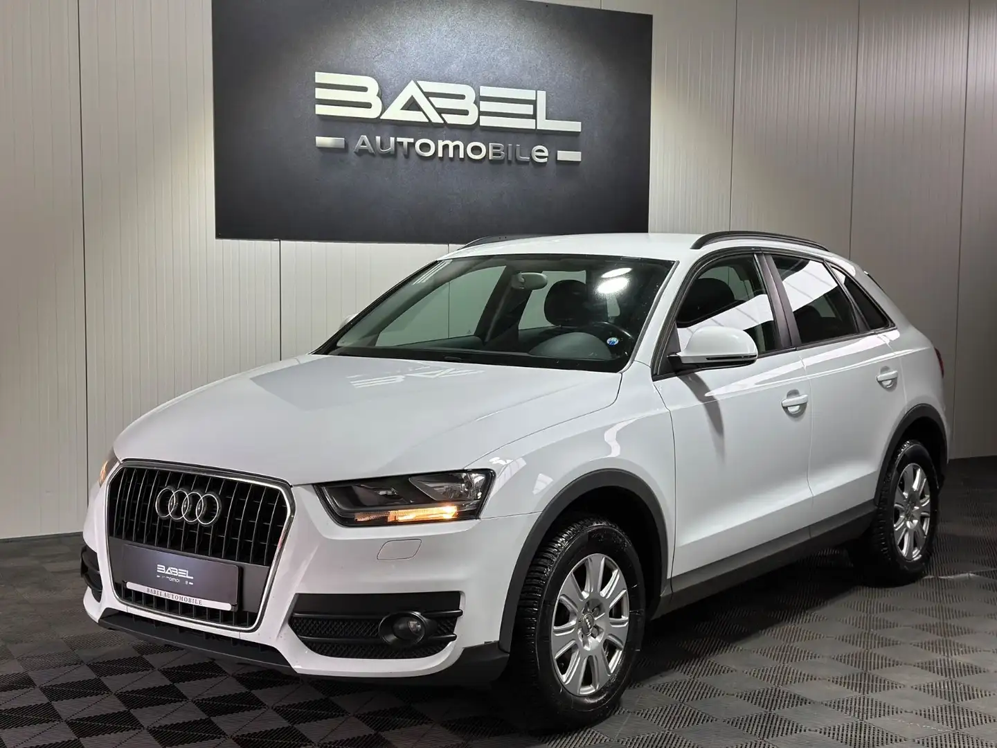 Audi Q3 1.4 TFSI bijela - 1