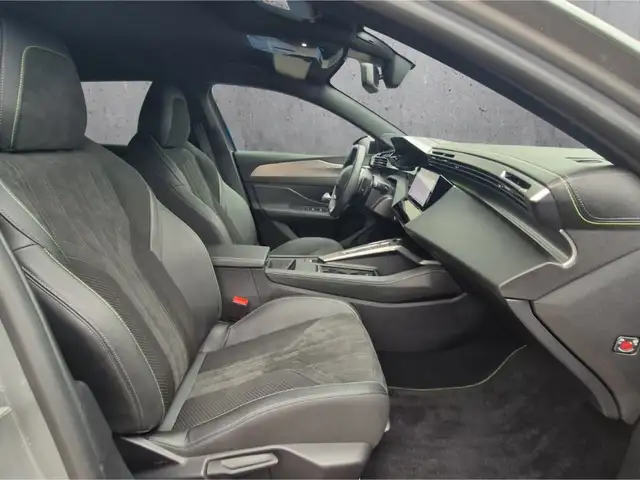 Peugeot 408 view 13