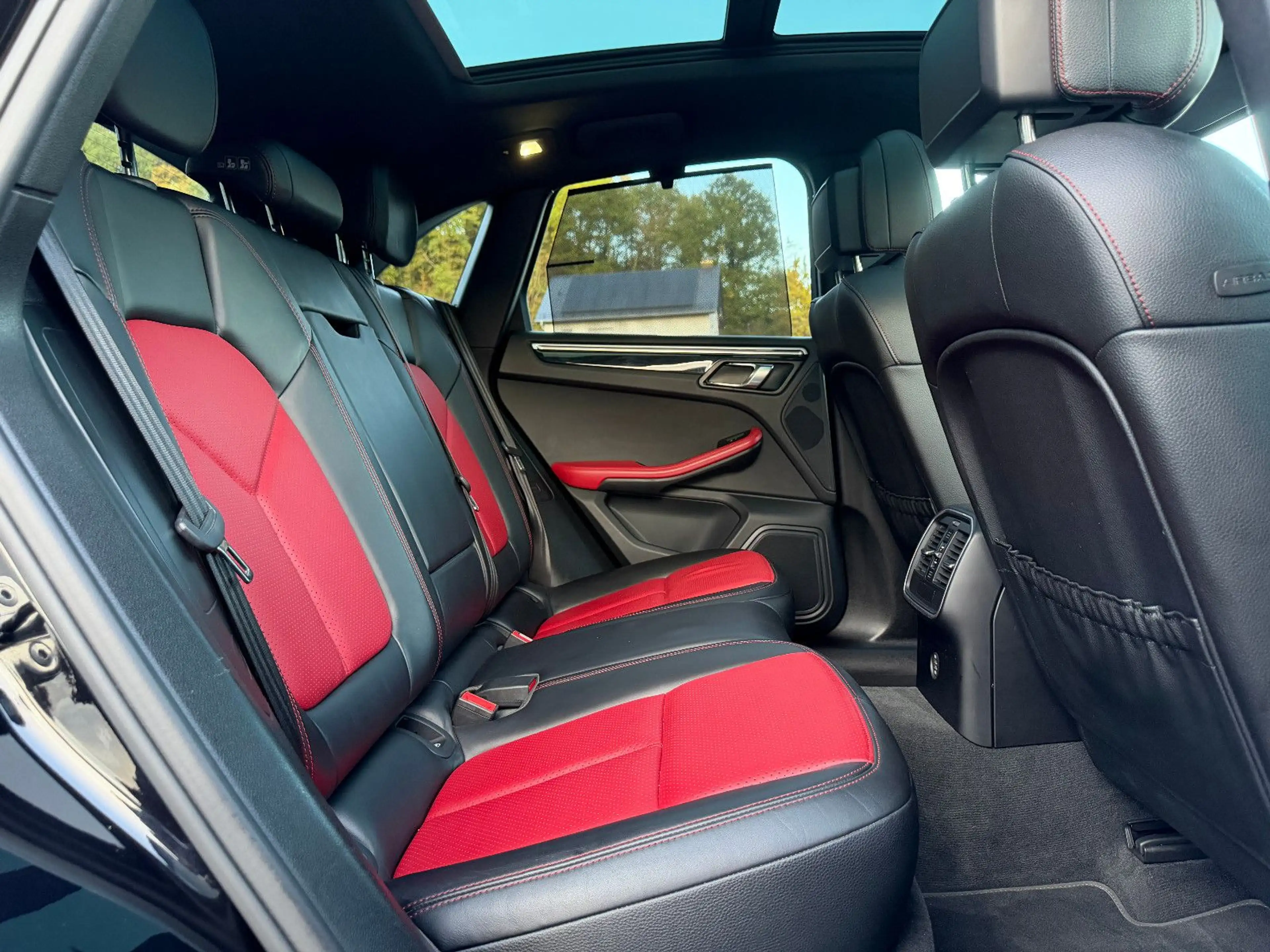 Porsche Macan S KAMERA/PANO/AHK — photo 13