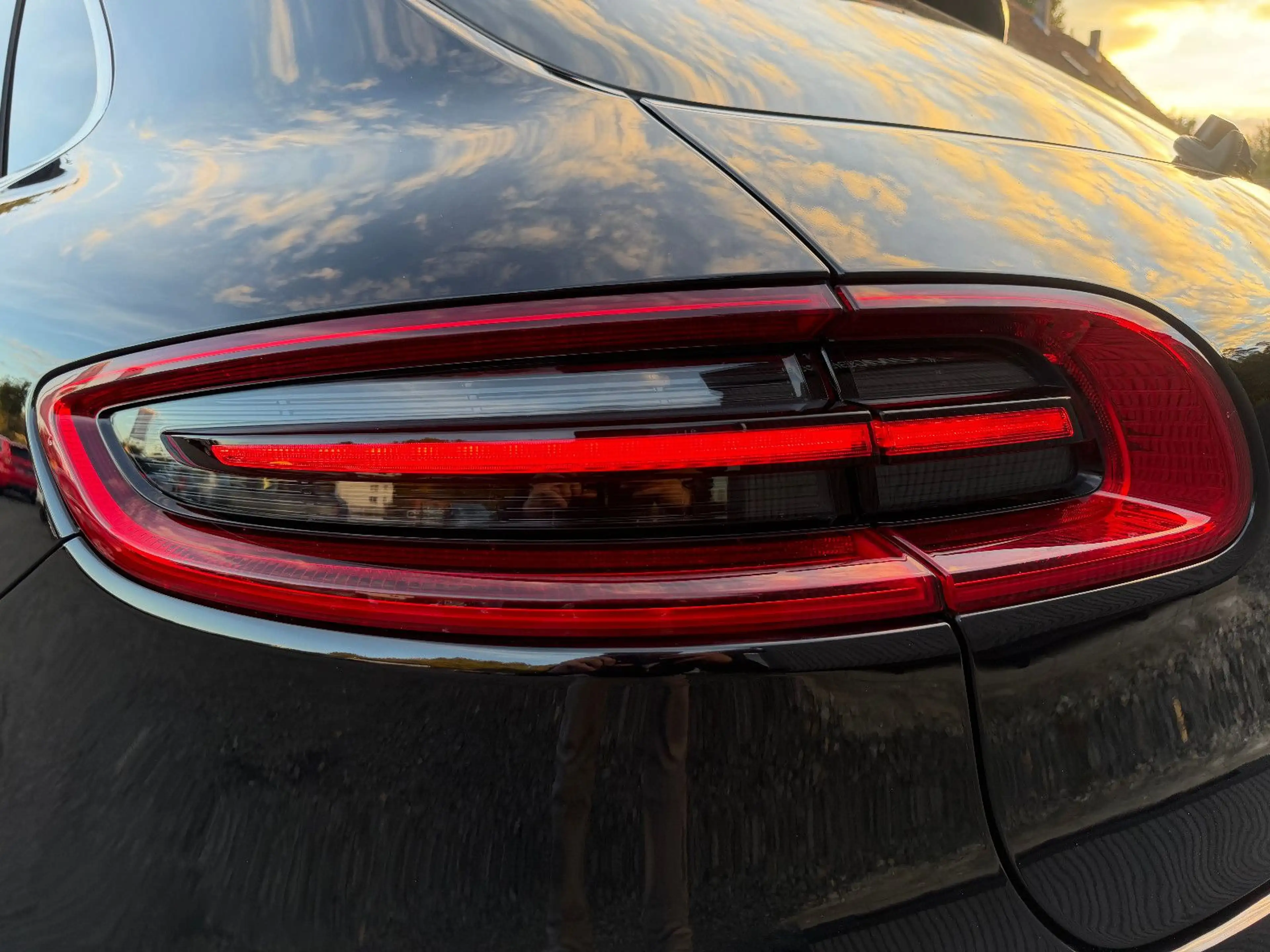 Porsche Macan S KAMERA/PANO/AHK — photo 9