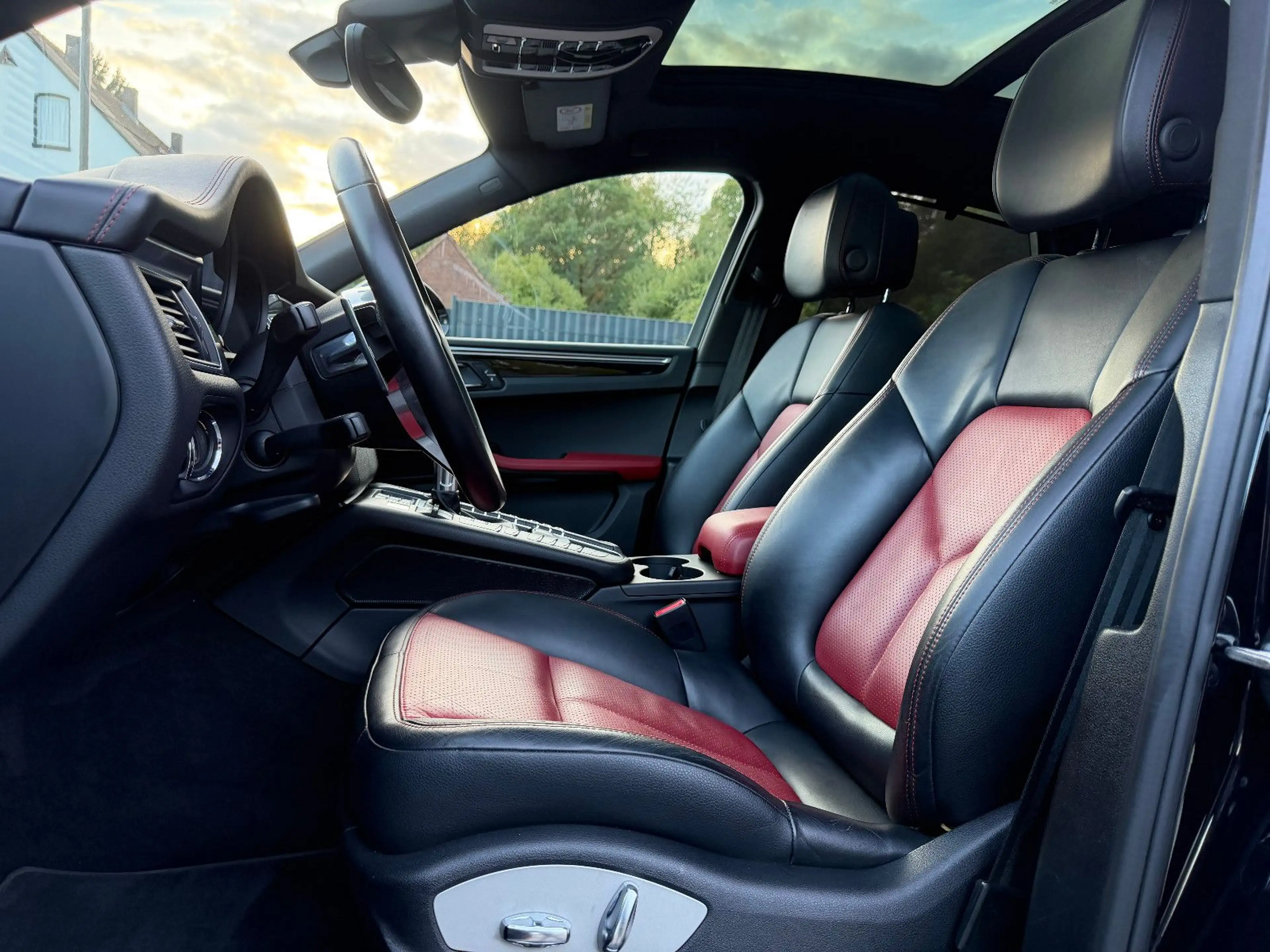 Porsche Macan S KAMERA/PANO/AHK — photo 10