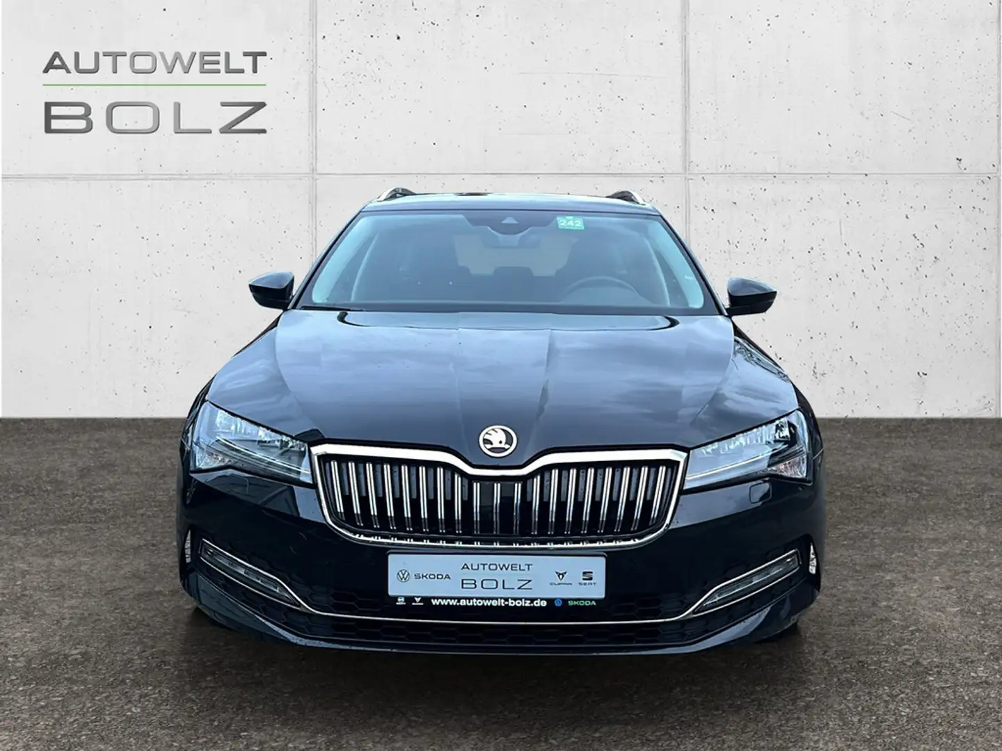 Skoda Superb Combi Style 1.5 TSI StandHZG Navi Kamera Schwarz - 2