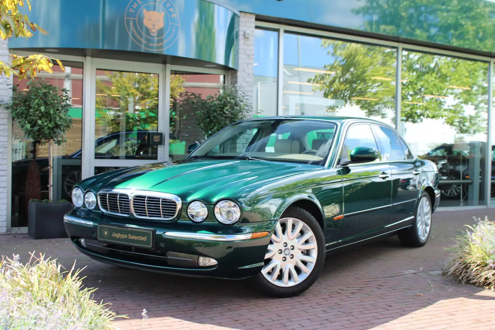Jaguar XJ 4.2 V8 Super - 1