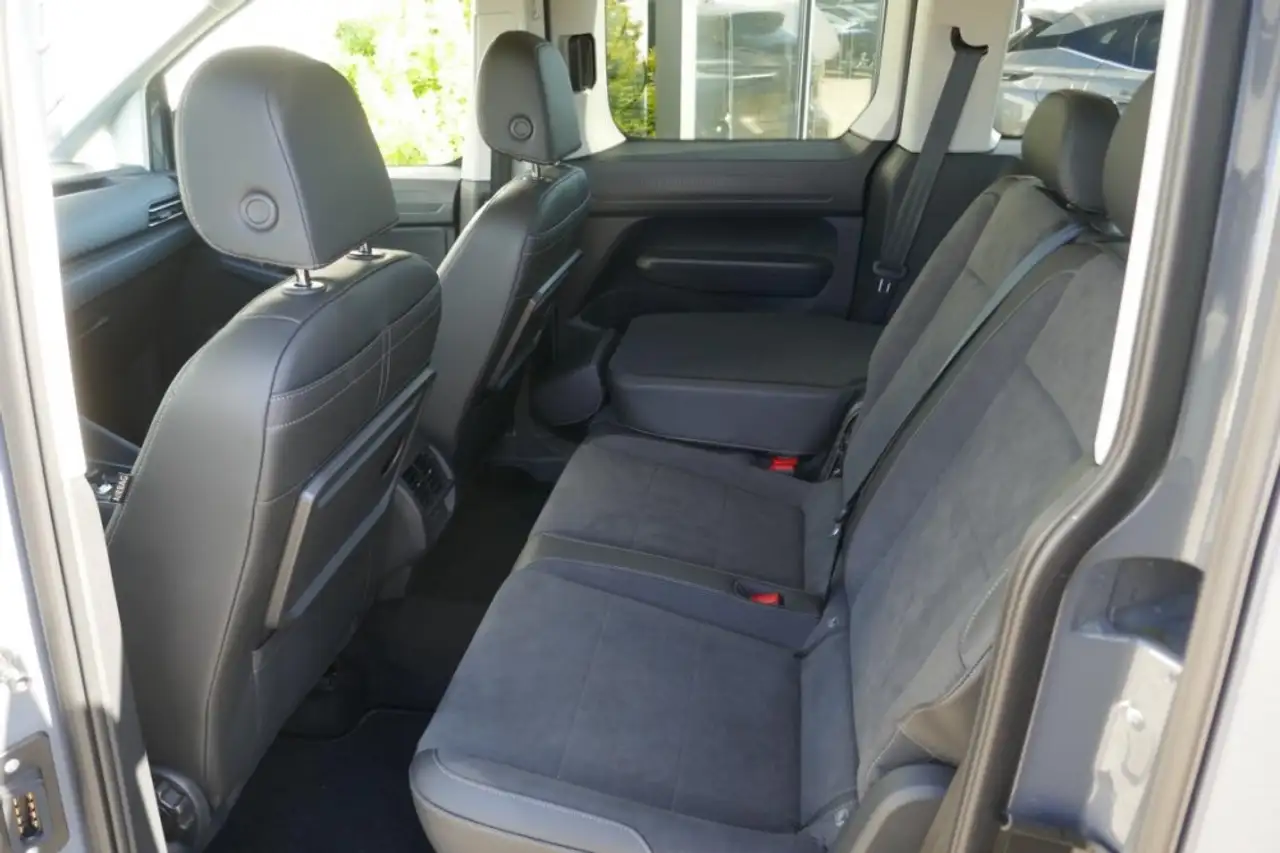 Volkswagen Caddy STYLE DSG DAB Navi LED Hecktüre Winterpak 3