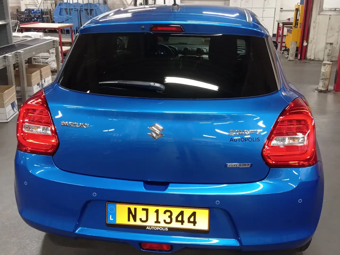 Suzuki Swift Swift 1.2i SHVS GL+ 12V CVT Niebieski - 2