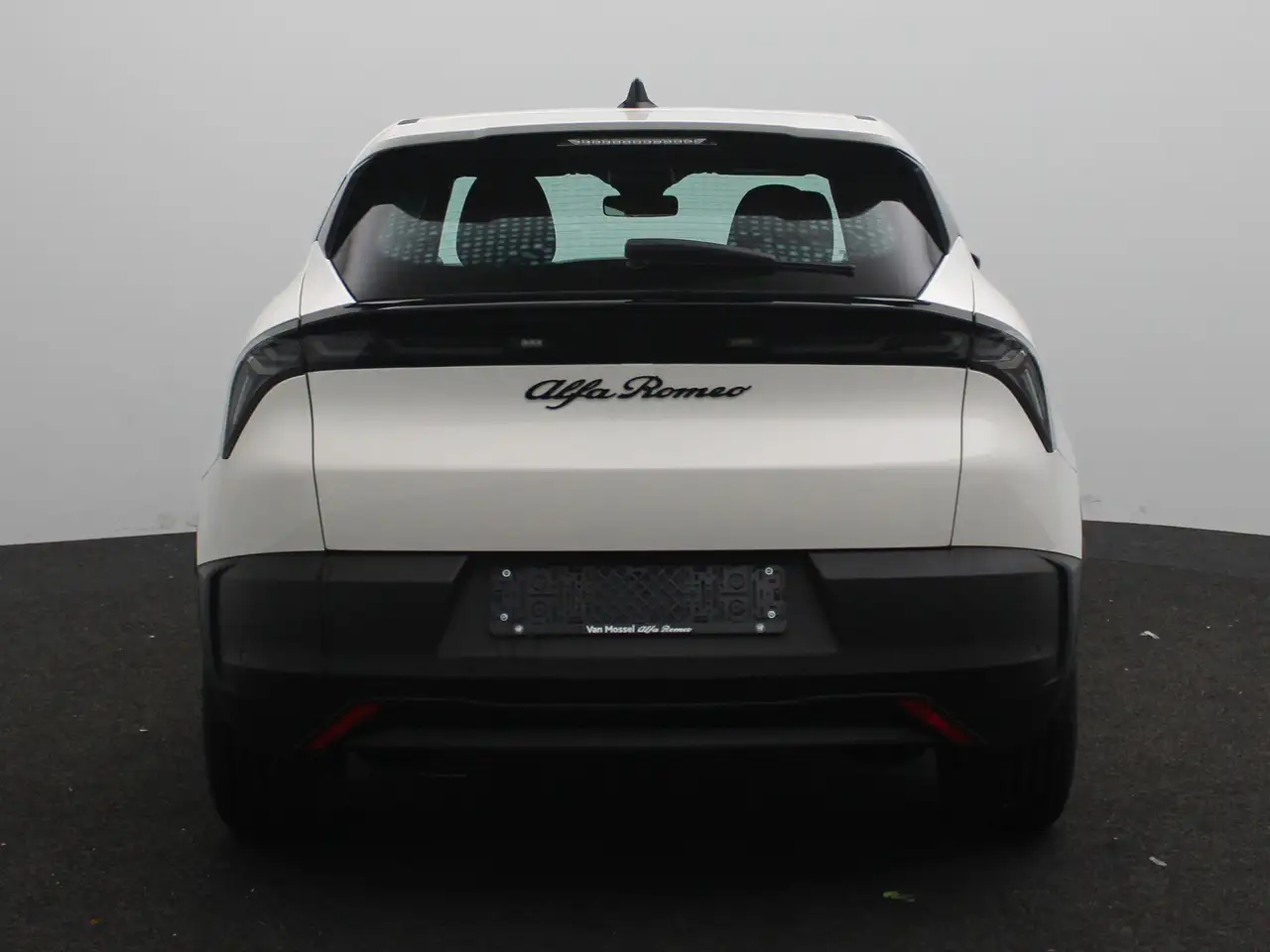 Alfa Romeo Junior 2025