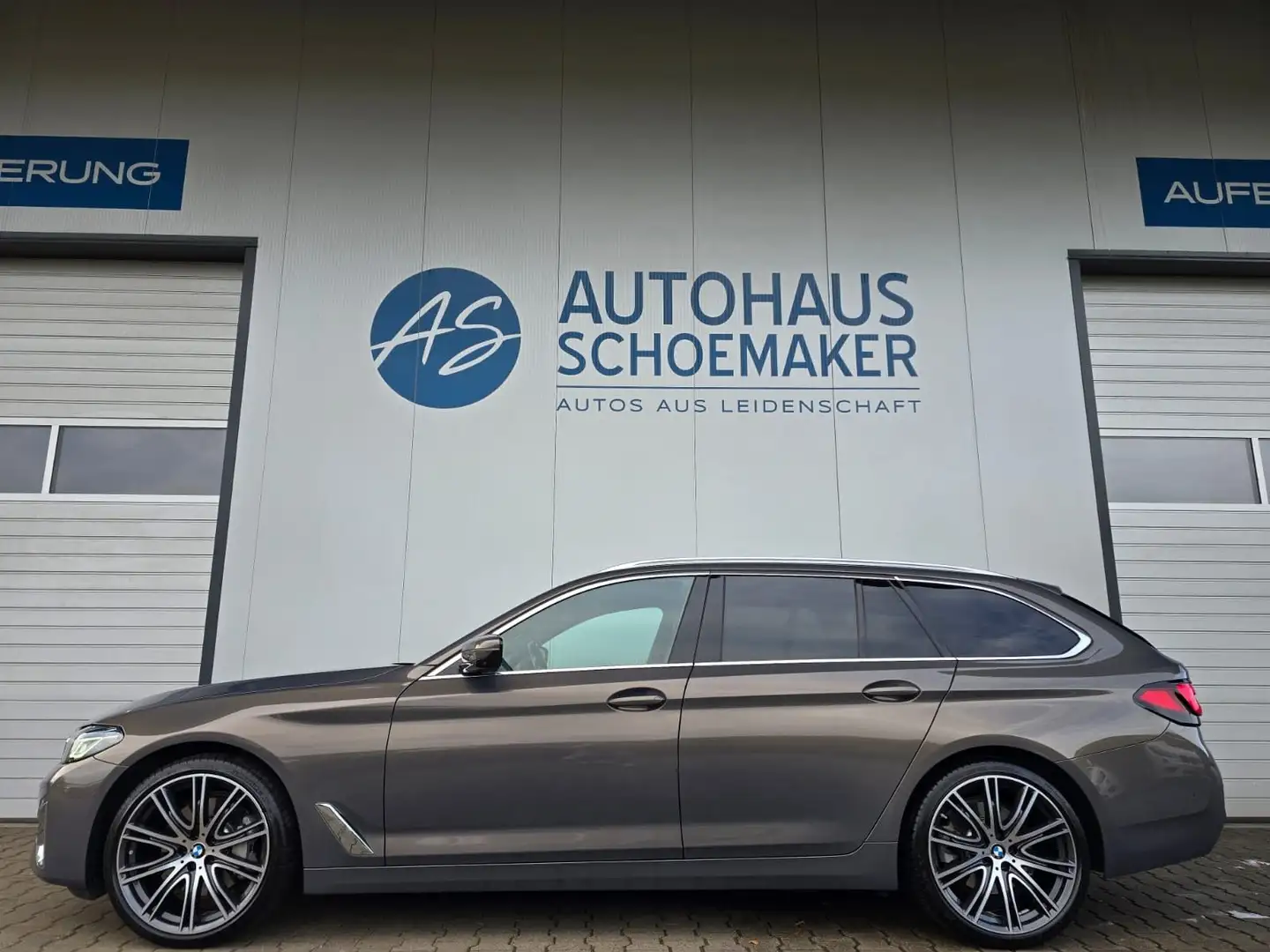 BMW 530 i xDrive Luxury Line*INDIVIDUAL*Laser,B&W,20´ Gris - 2