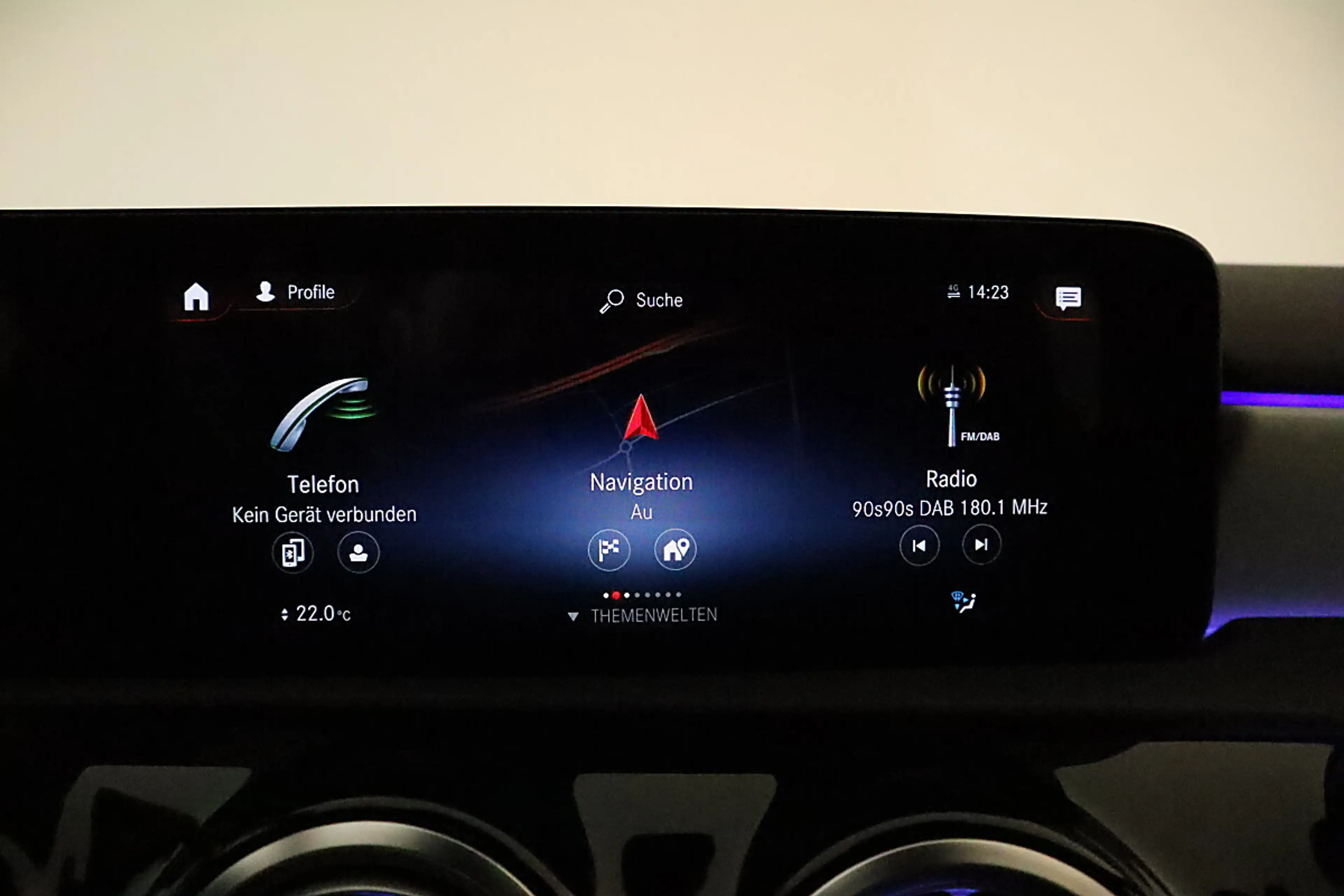 Mercedes-Benz A 250 e AMG KEYLESS*MULTIBEAM*AMBIENTE*ACC*TOP! — photo 41