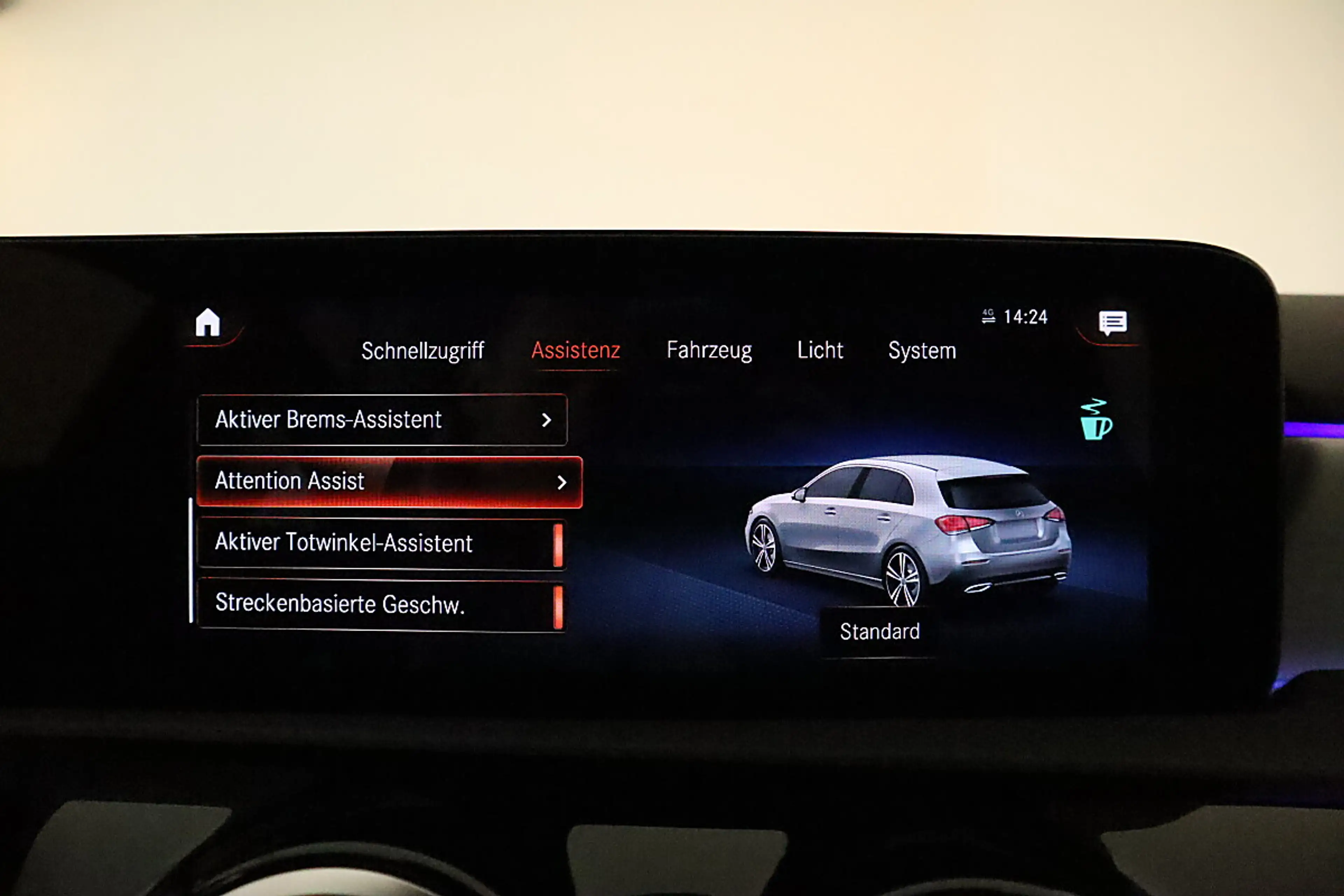 Mercedes-Benz A 250 e AMG KEYLESS*MULTIBEAM*AMBIENTE*ACC*TOP! — photo 49