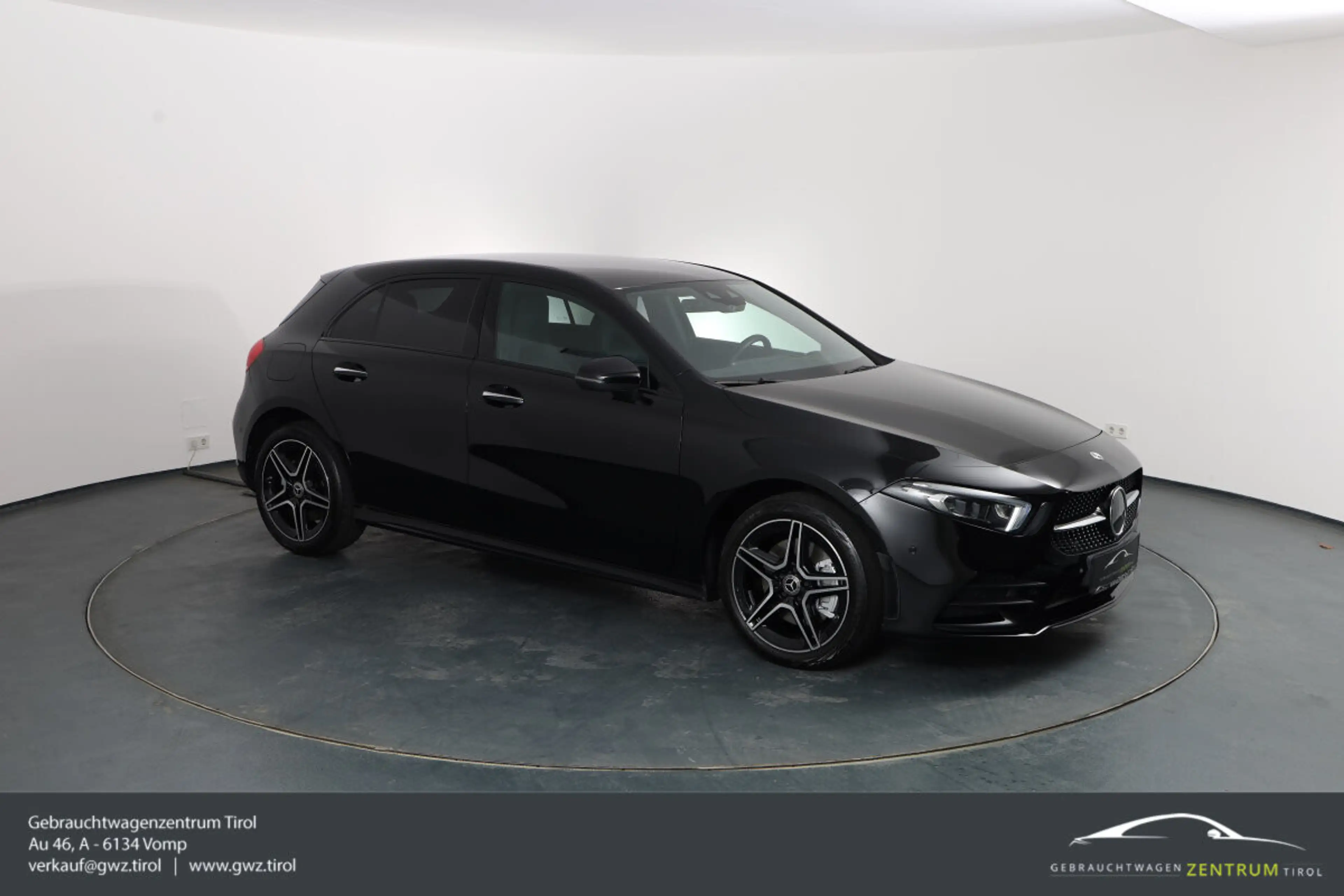 Mercedes-Benz A 250 e AMG KEYLESS*MULTIBEAM*AMBIENTE*ACC*TOP! — photo 4