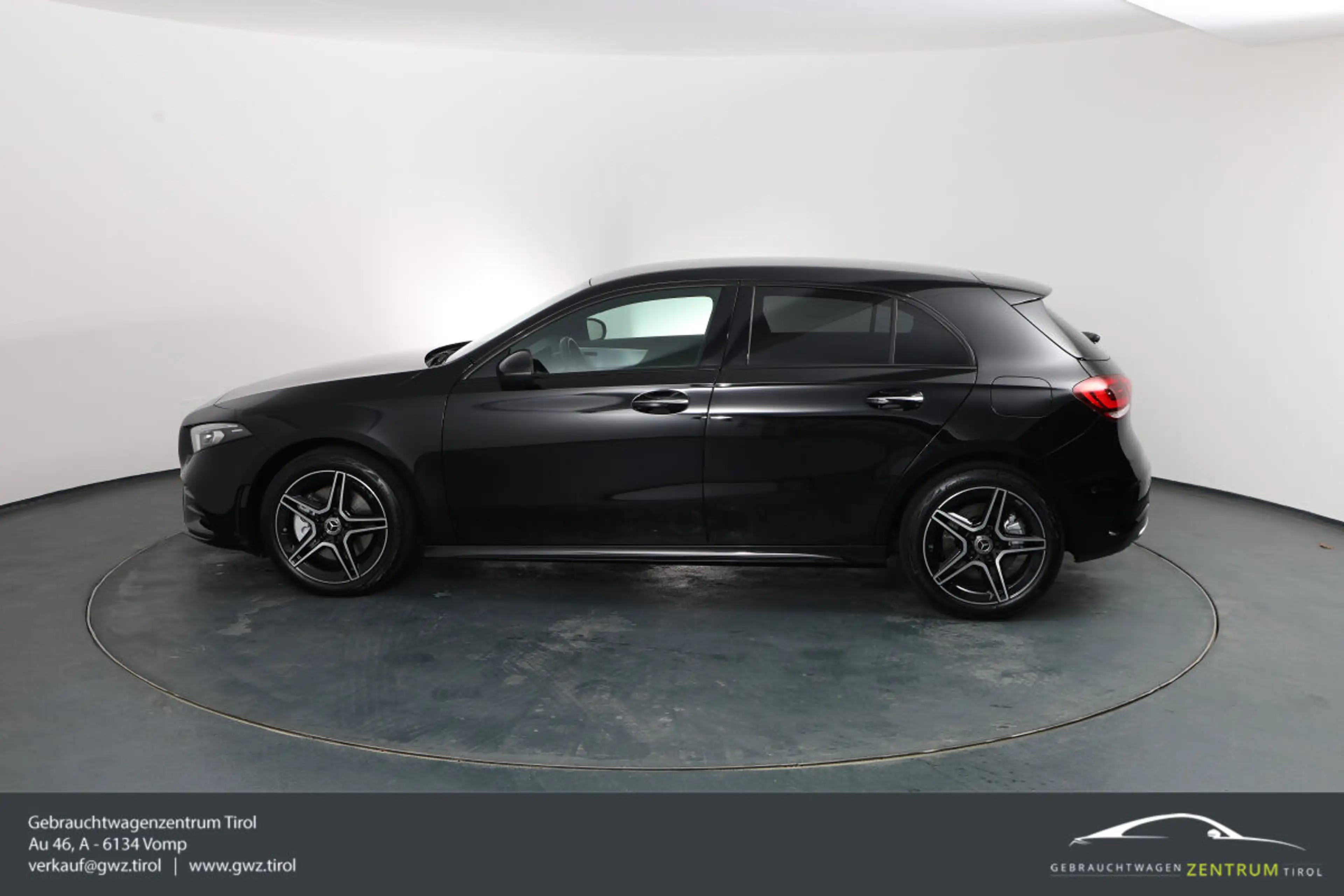 Mercedes-Benz A 250 e AMG KEYLESS*MULTIBEAM*AMBIENTE*ACC*TOP! — photo 11
