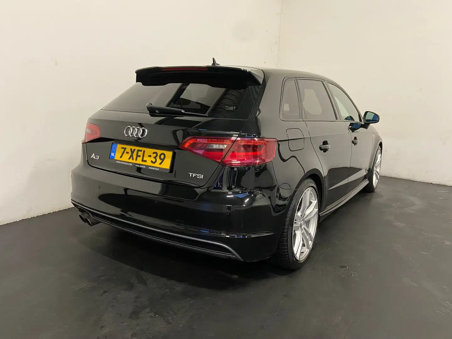 Audi A3 1.4 TFSI Pro Line 3X S-Line 18´´ LM! Automaat Schwarz - 2