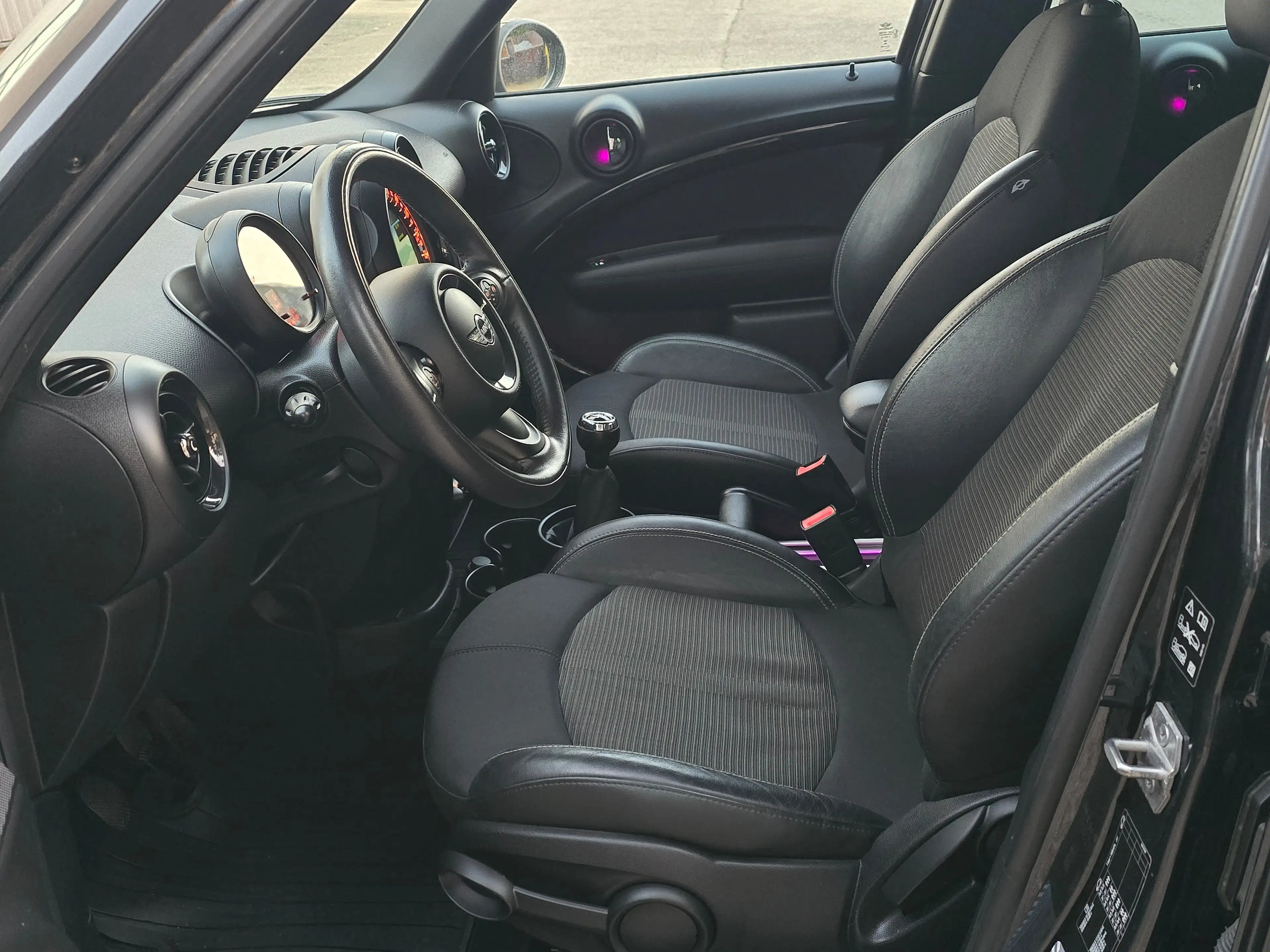 MINI Cooper D Countryman Cooper D Top* Kredit* 4X4 Allrad* Xenon* Navi*AHK* — photo 12
