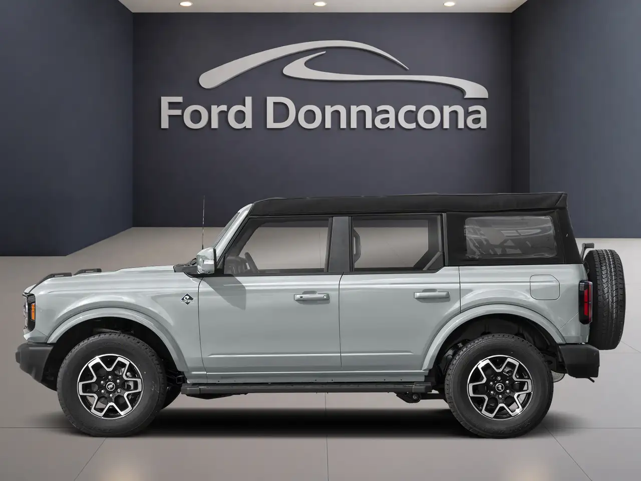 Ford Bronco снимка Ford Bronco