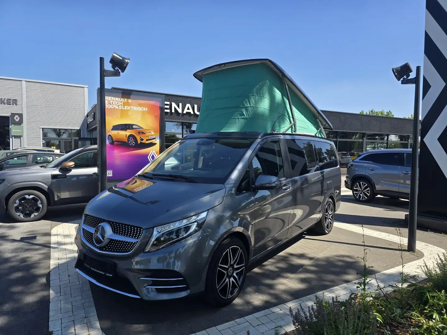 Mercedes-Benz Marco Polo 300 d EDITION 4MATIC *AMG Line*Küche*Standhzg.* AH Gris - 2