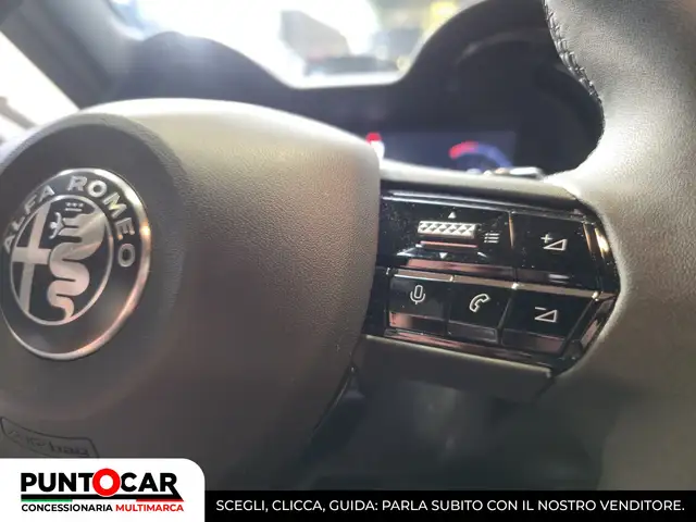 Alfa Romeo Junior view 17